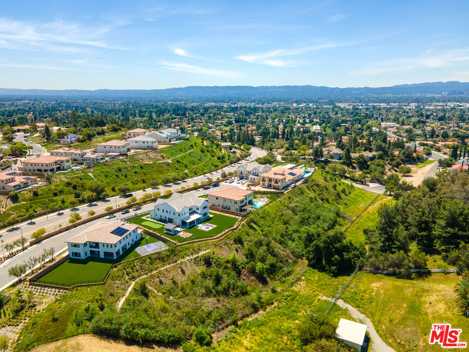 10615 Wood Briar Ct