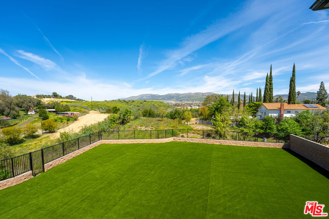 10615 Wood Briar Ct