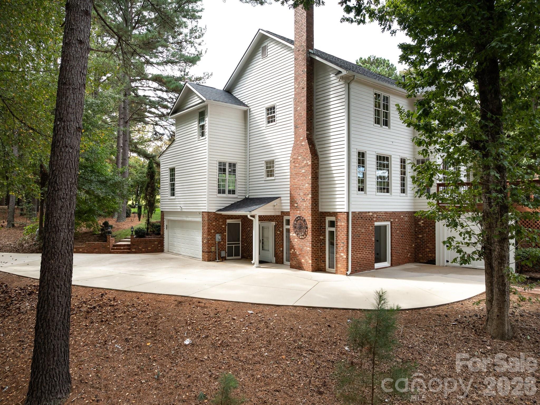5619 Mountain Point Lane