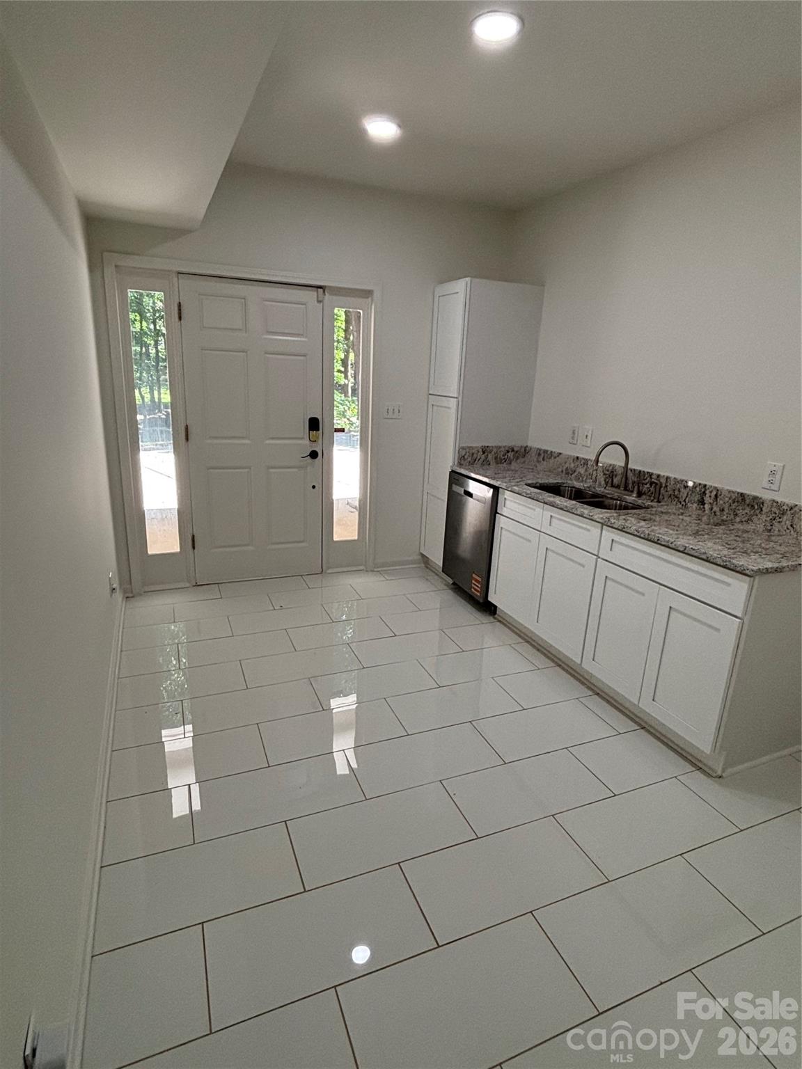 5619 Mountain Point Lane