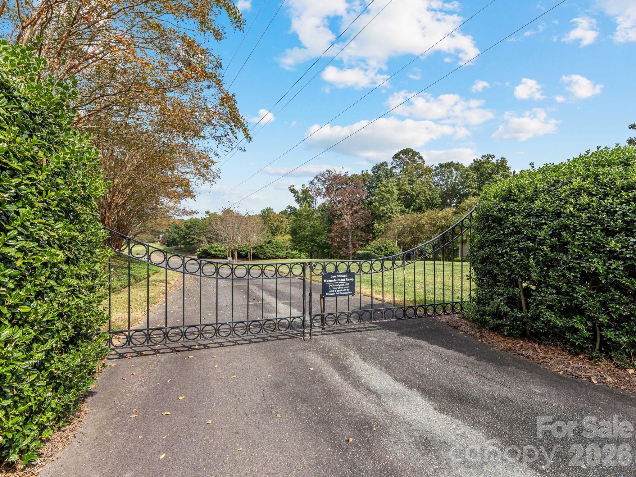 5619 Mountain Point Lane