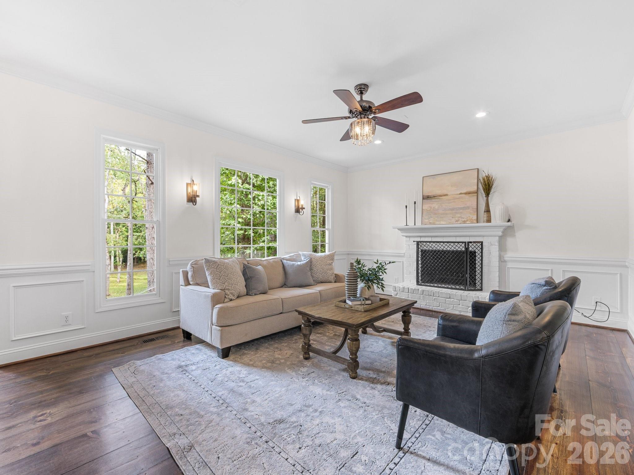 5619 Mountain Point Lane