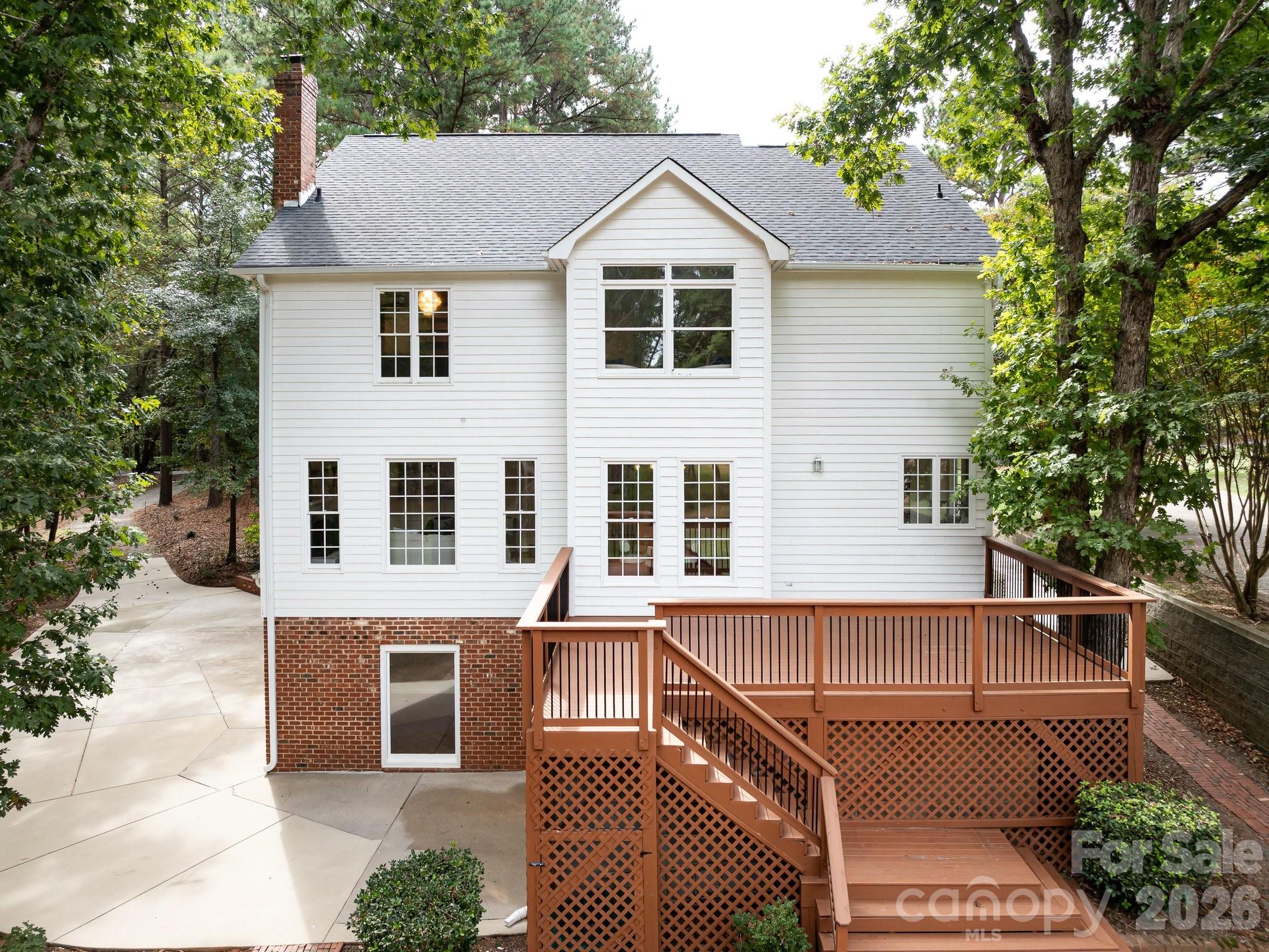 5619 Mountain Point Lane
