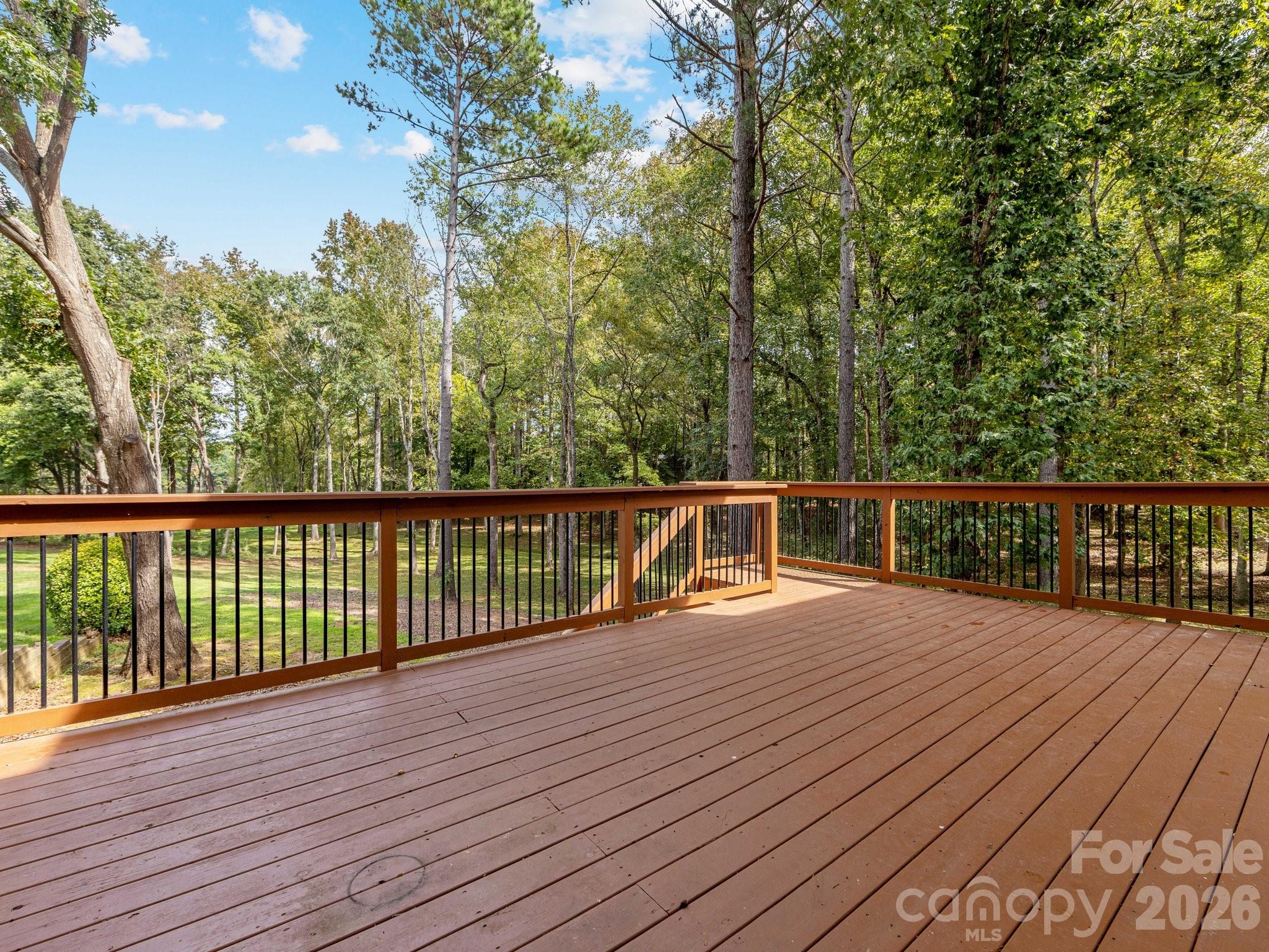 5619 Mountain Point Lane