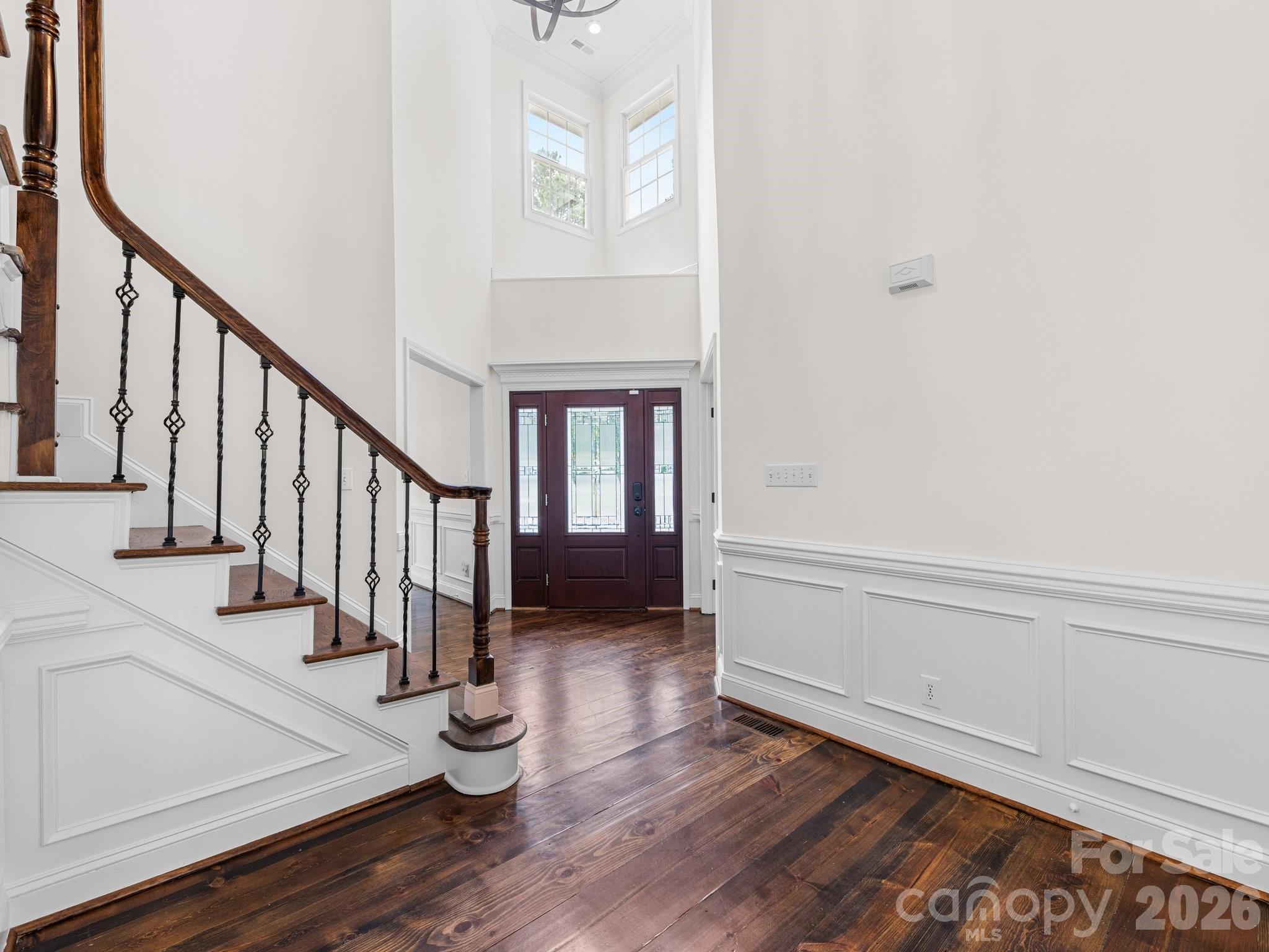 5619 Mountain Point Lane