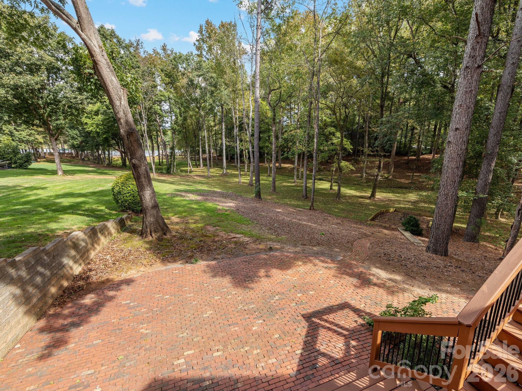 5619 Mountain Point Lane