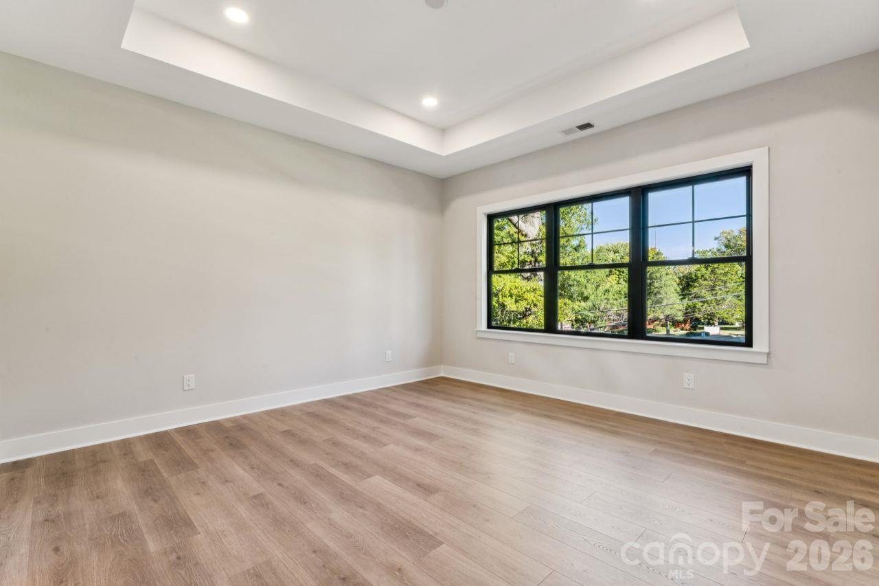 508 MYSTIC PARK Alley Unit: 1