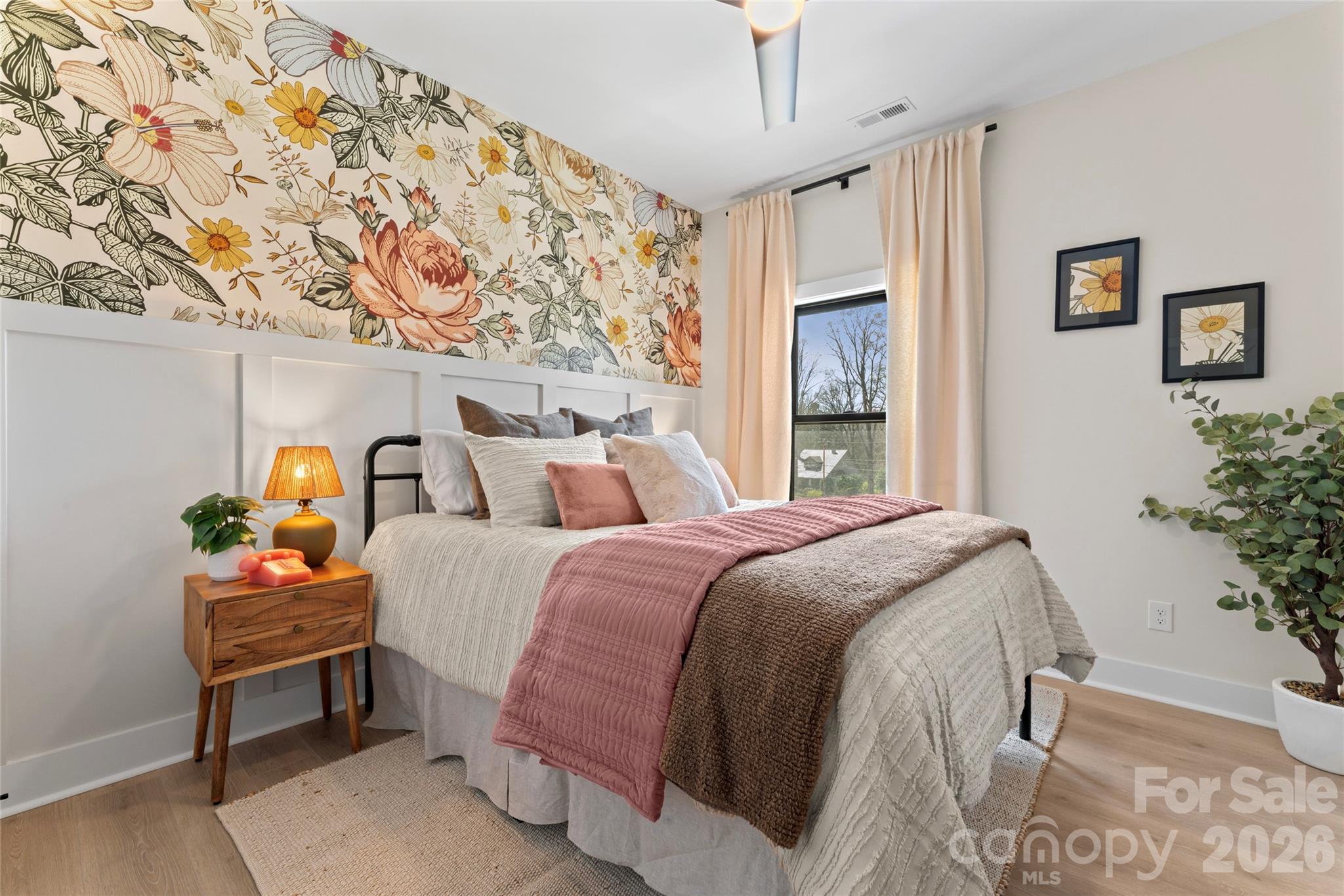 508 MYSTIC PARK Alley Unit: 1