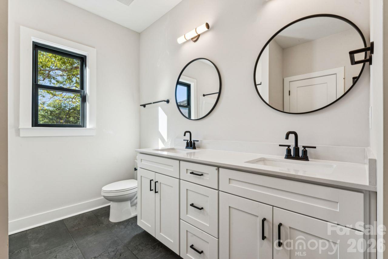 508 MYSTIC PARK Alley Unit: 1