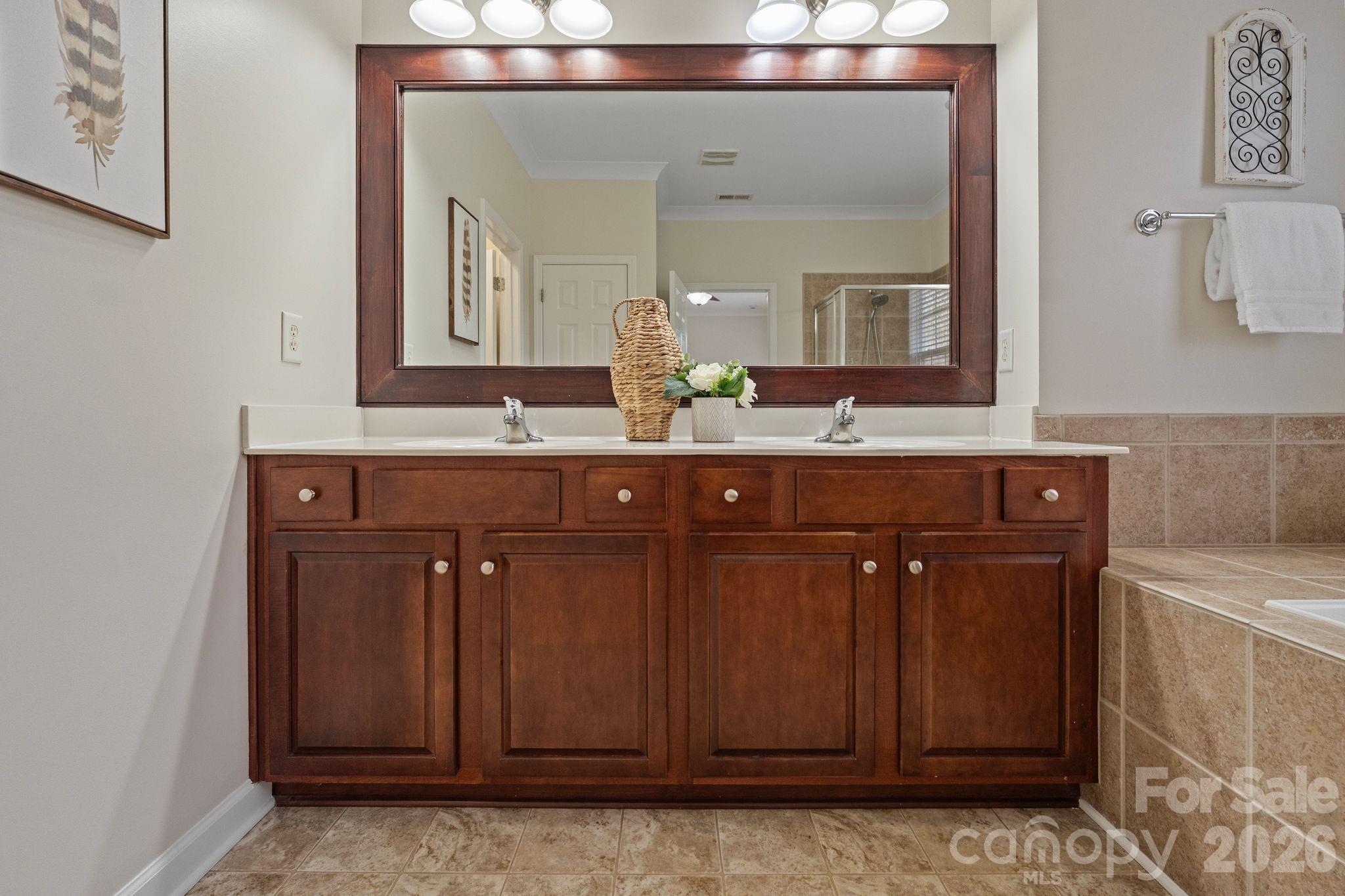 17715 North Shore Circle