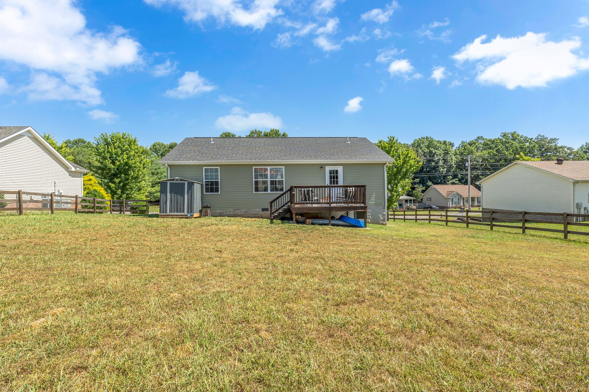165 Duck Hawk Dr