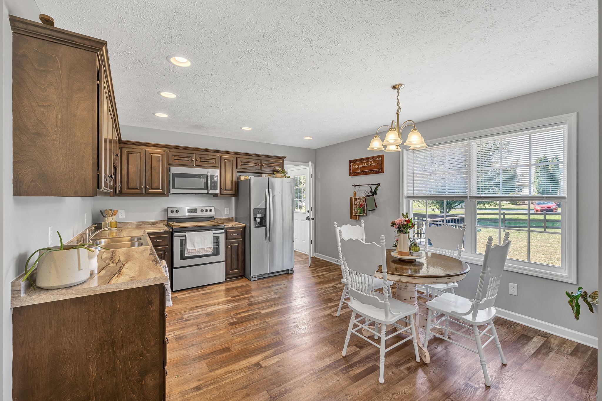 165 Duck Hawk Dr