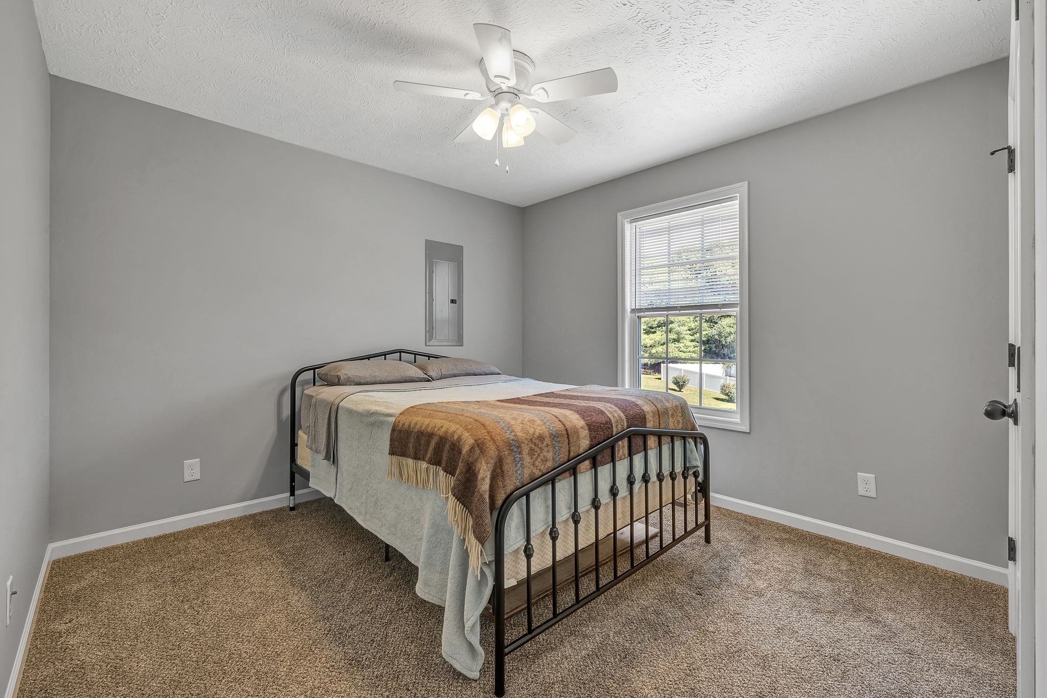 165 Duck Hawk Dr