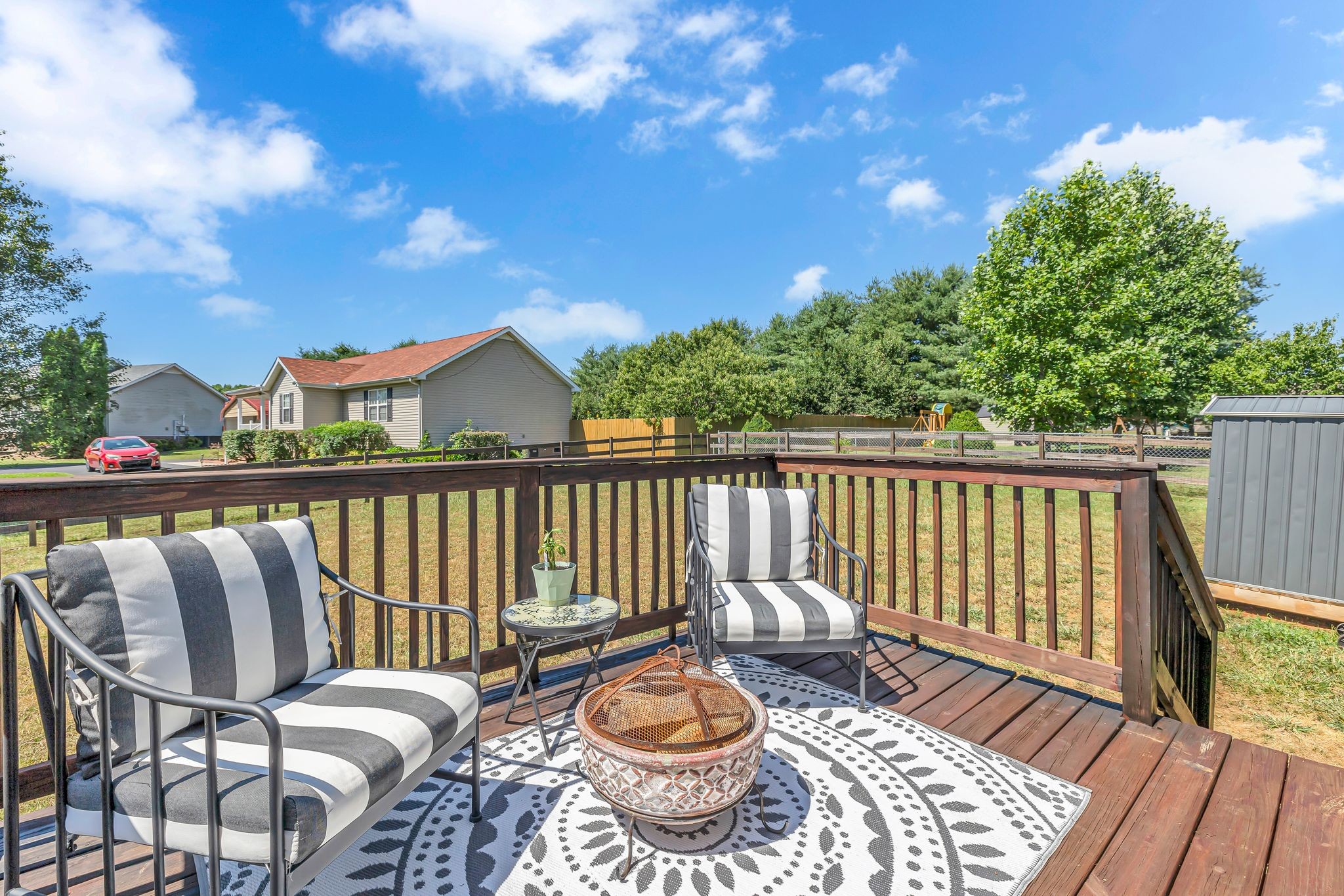 165 Duck Hawk Dr
