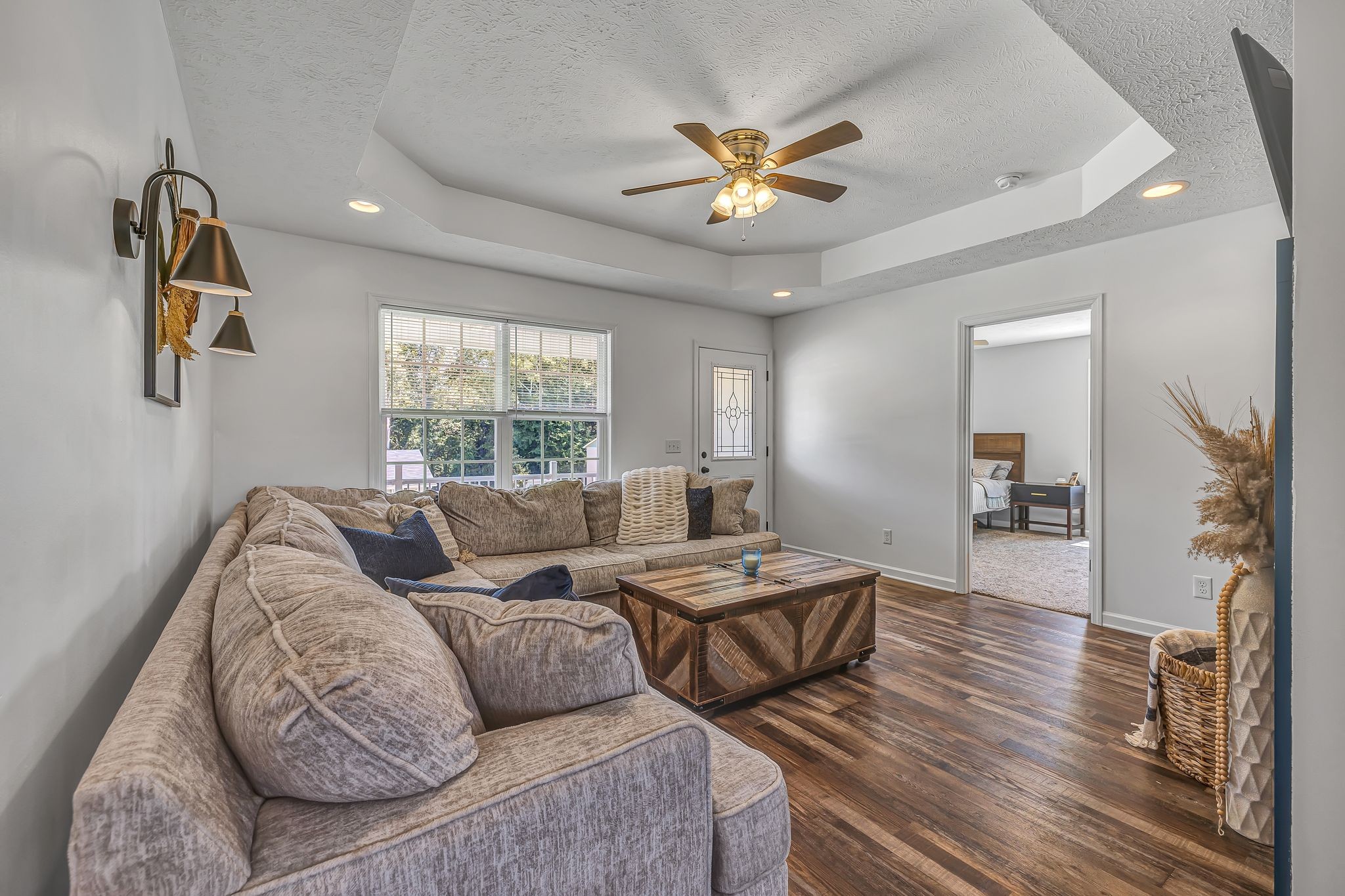 165 Duck Hawk Dr