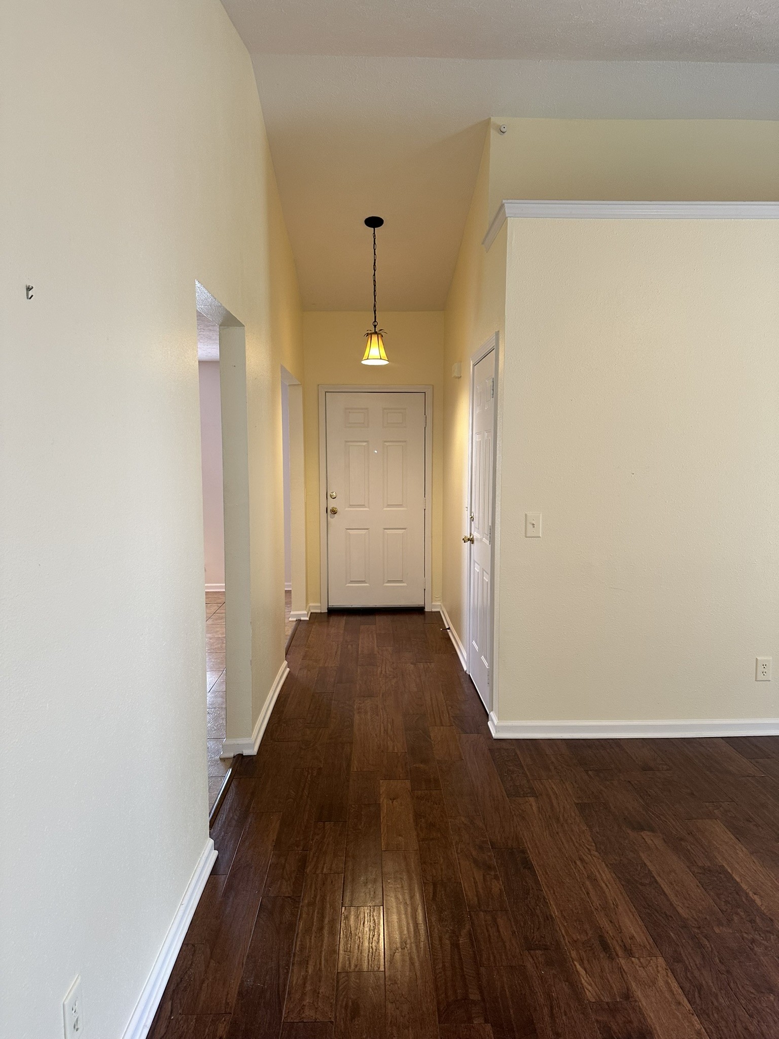 621 Dellwood Dr