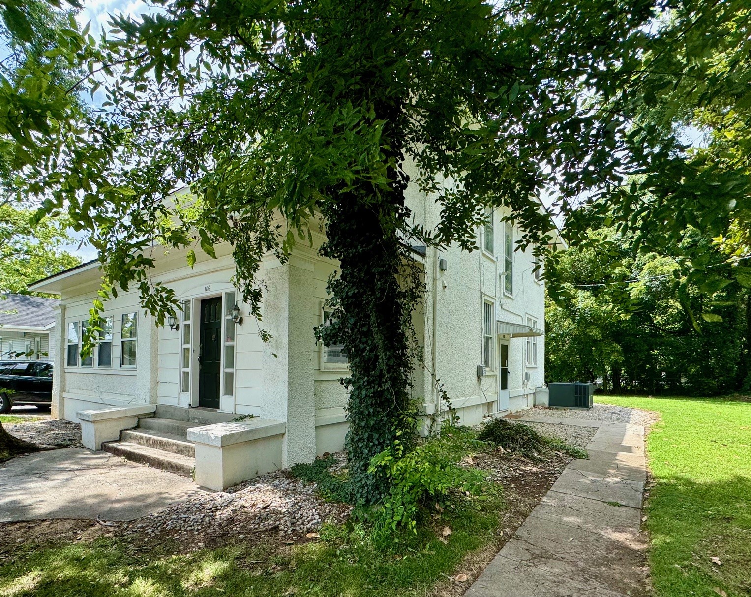 106 S University St Unit: B