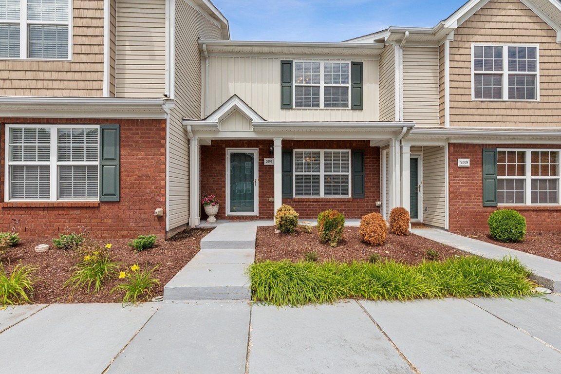 2007 Shaylin Loop