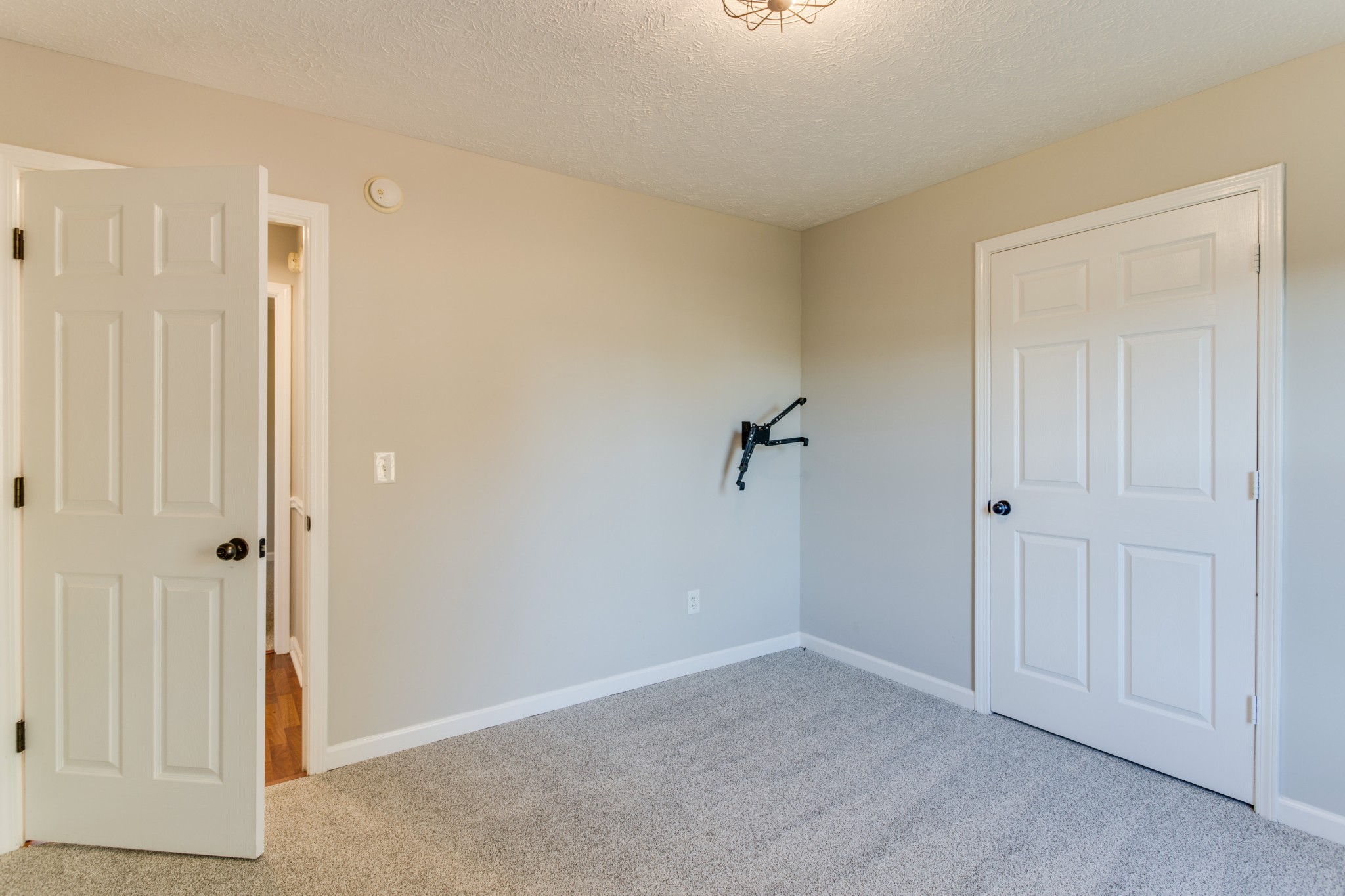 1021 Dellrose Dr