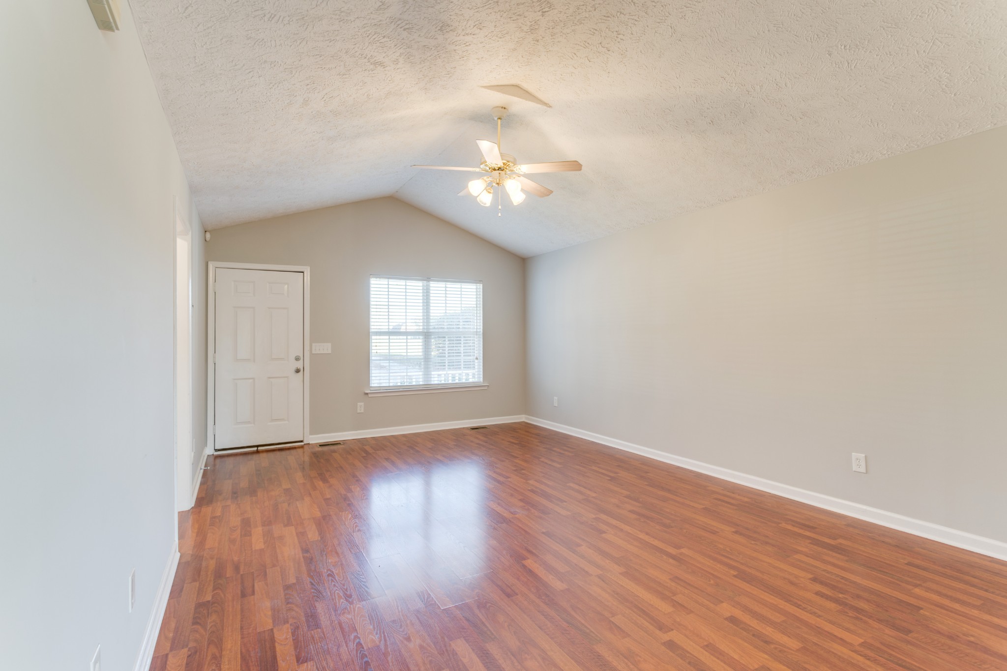 1021 Dellrose Dr