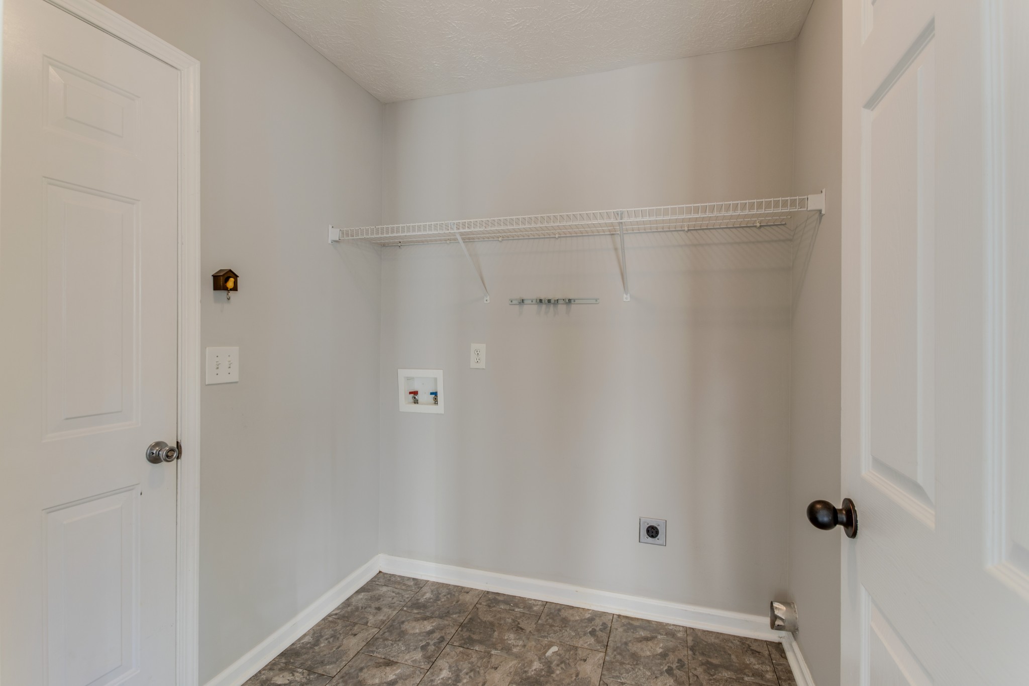 1021 Dellrose Dr