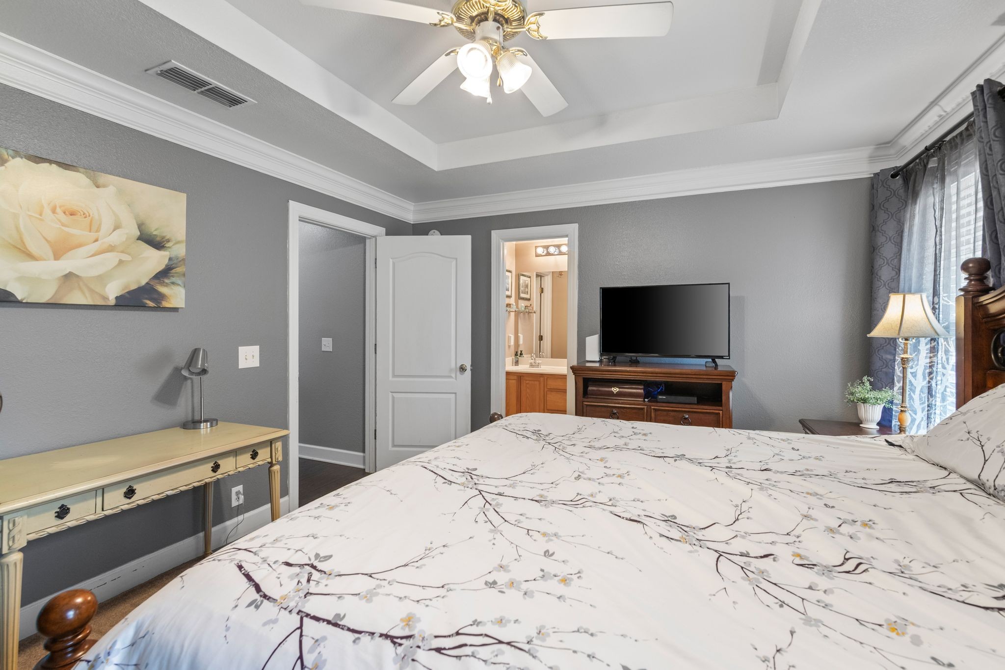 917 Lavergne Ln