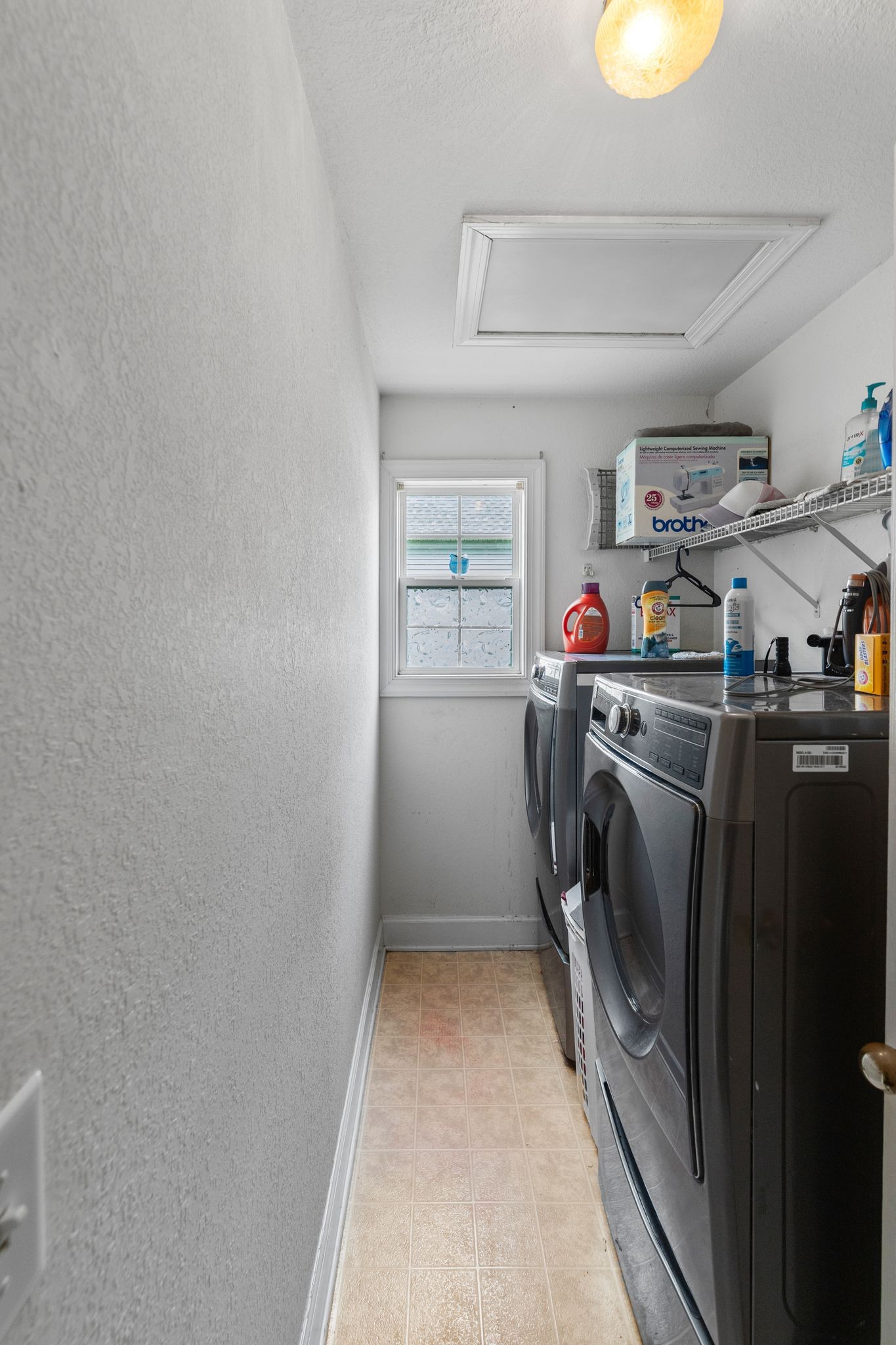 917 Lavergne Ln