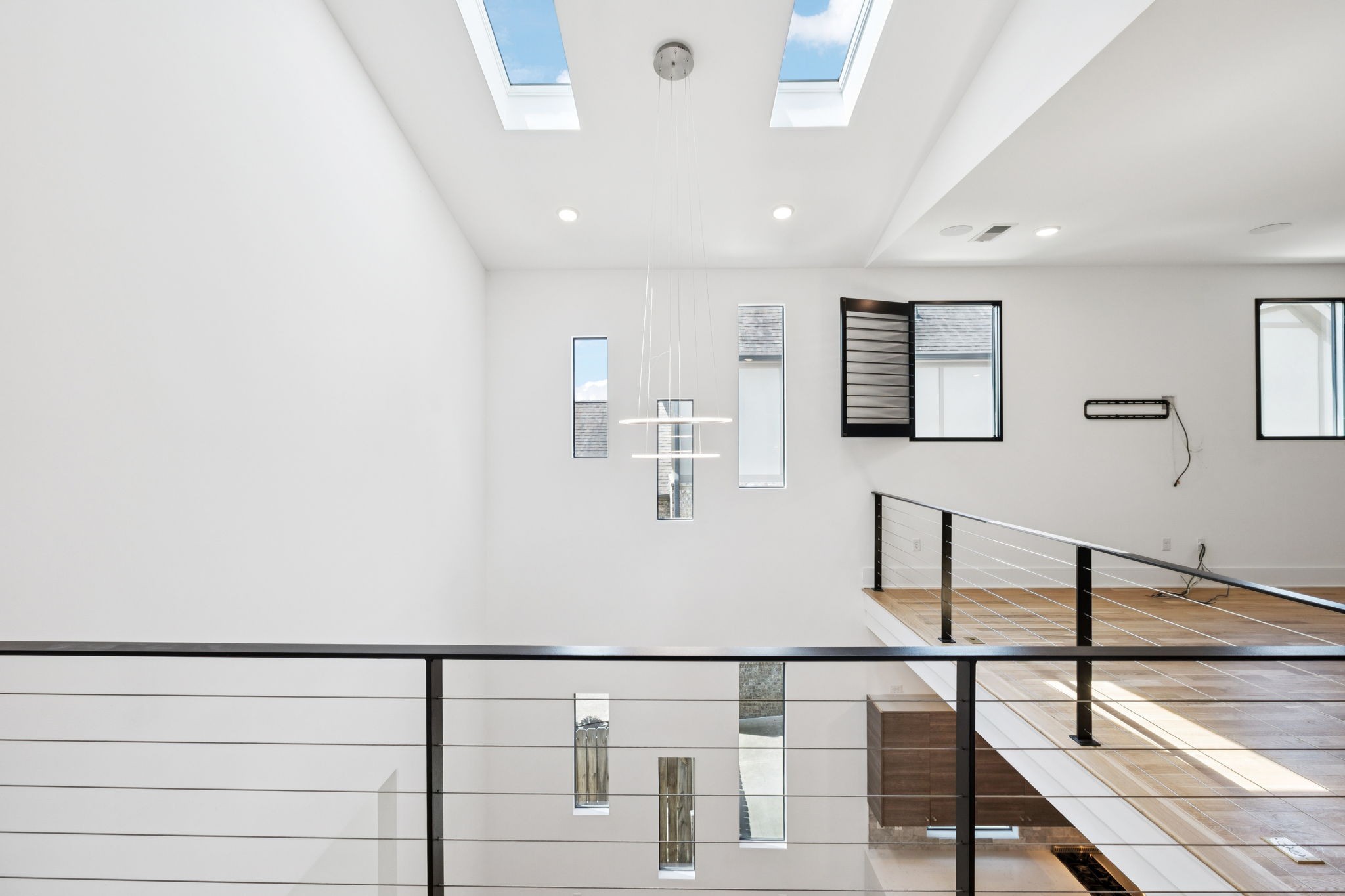 4506B Belmont Park Ter
