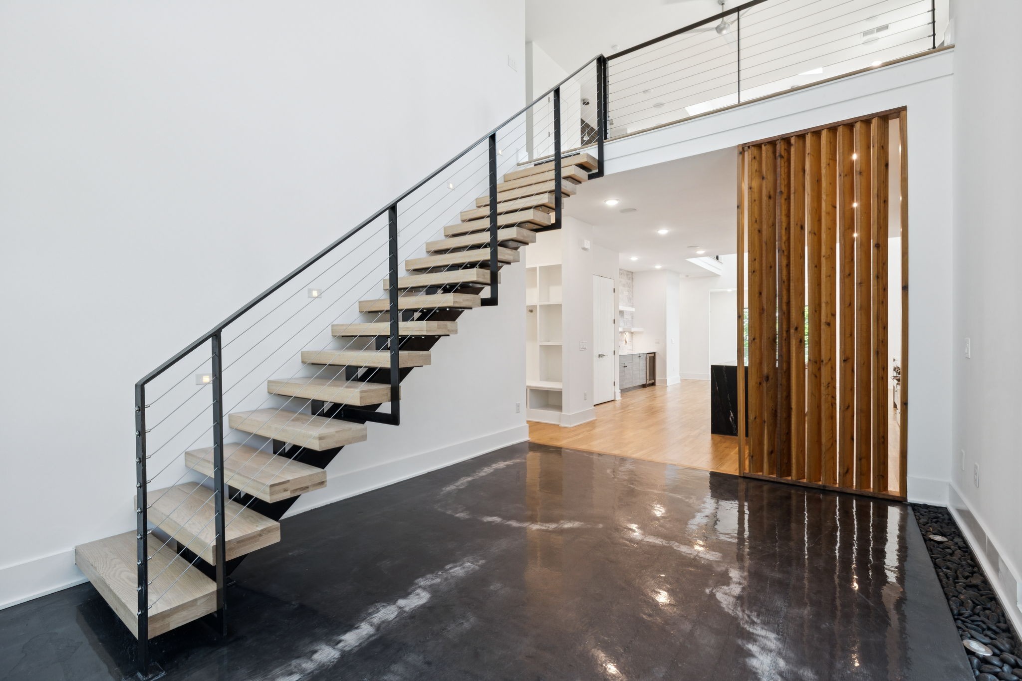 4506B Belmont Park Ter