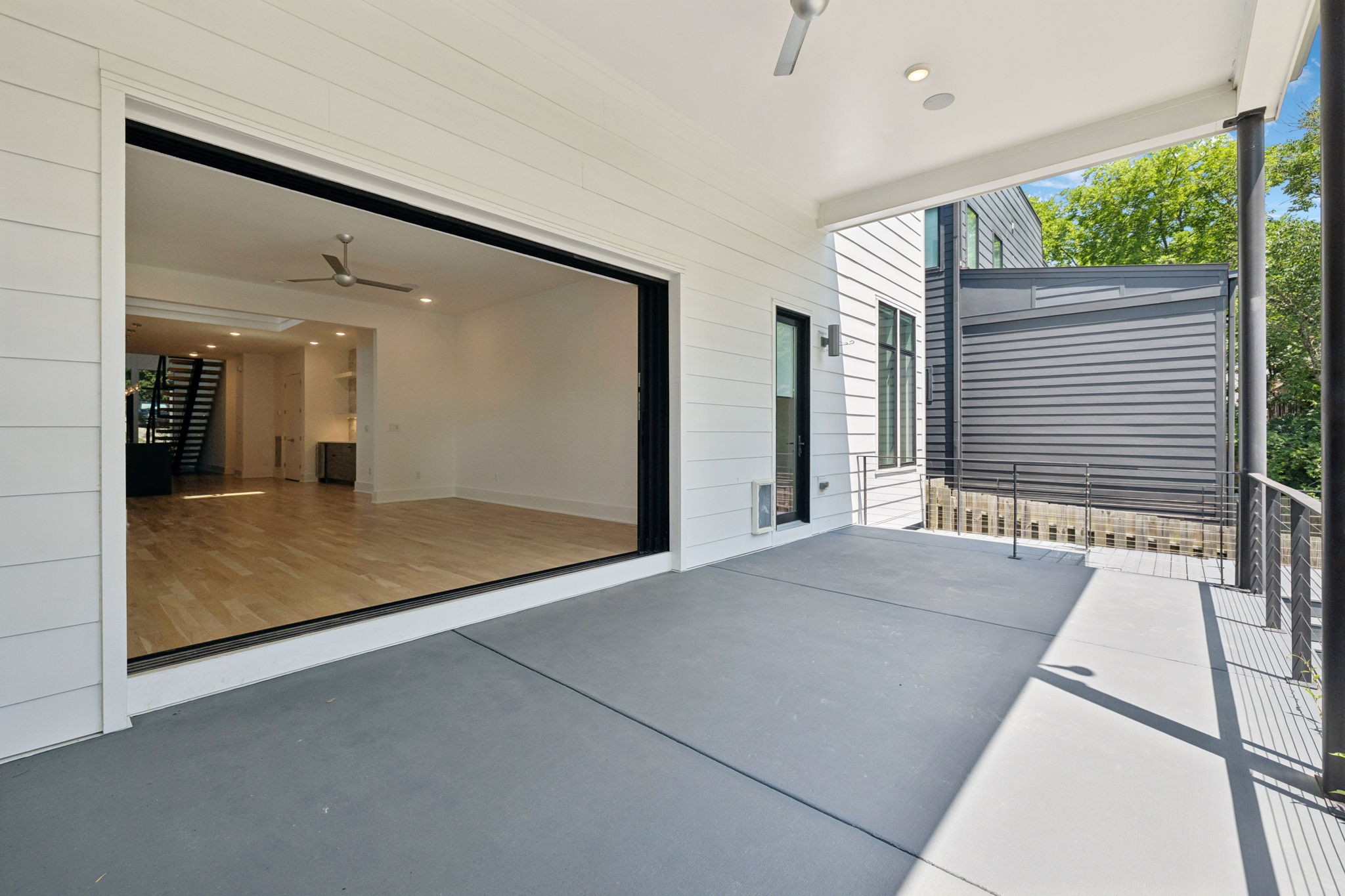 4506B Belmont Park Ter