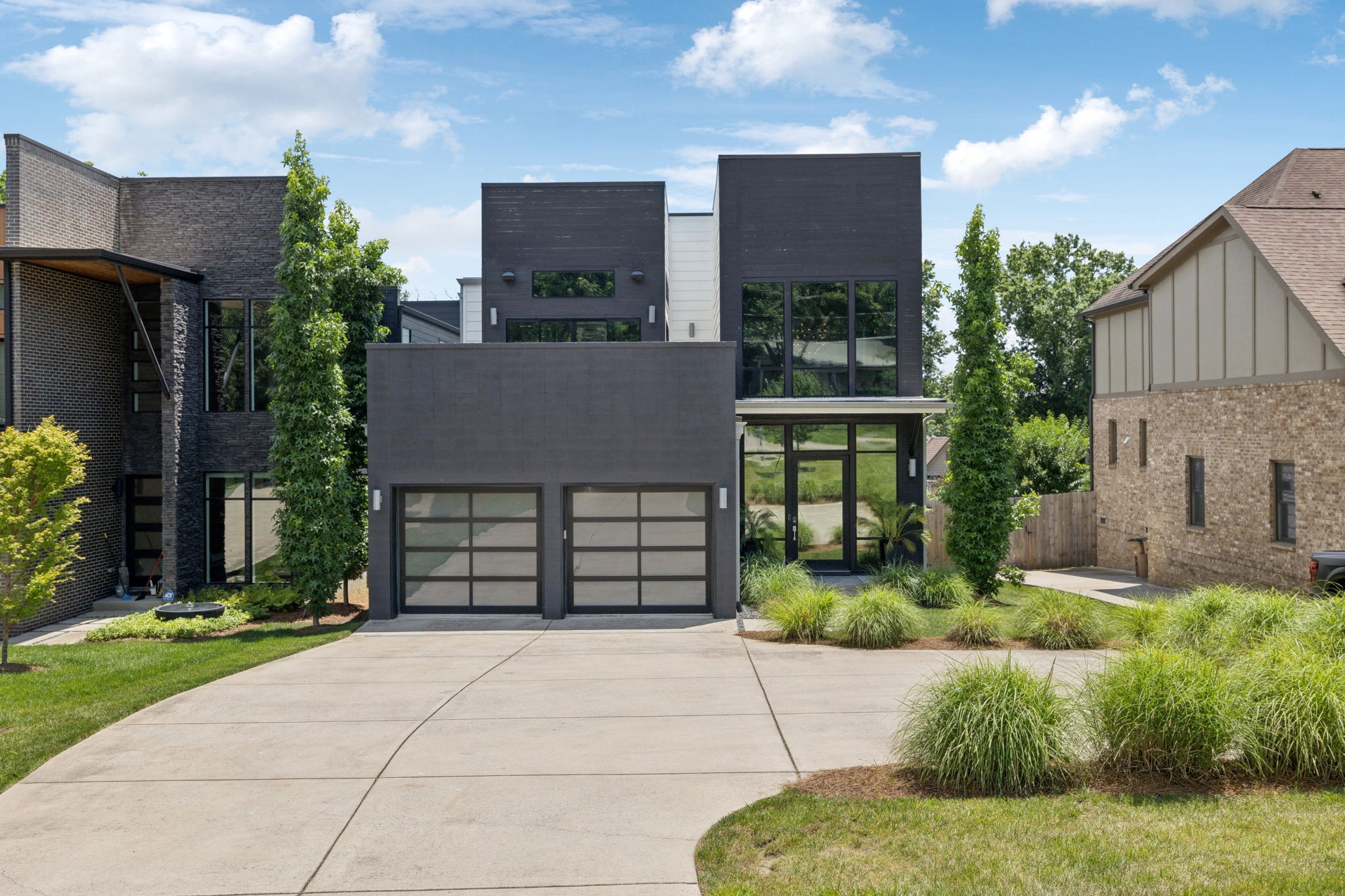 4506B Belmont Park Ter