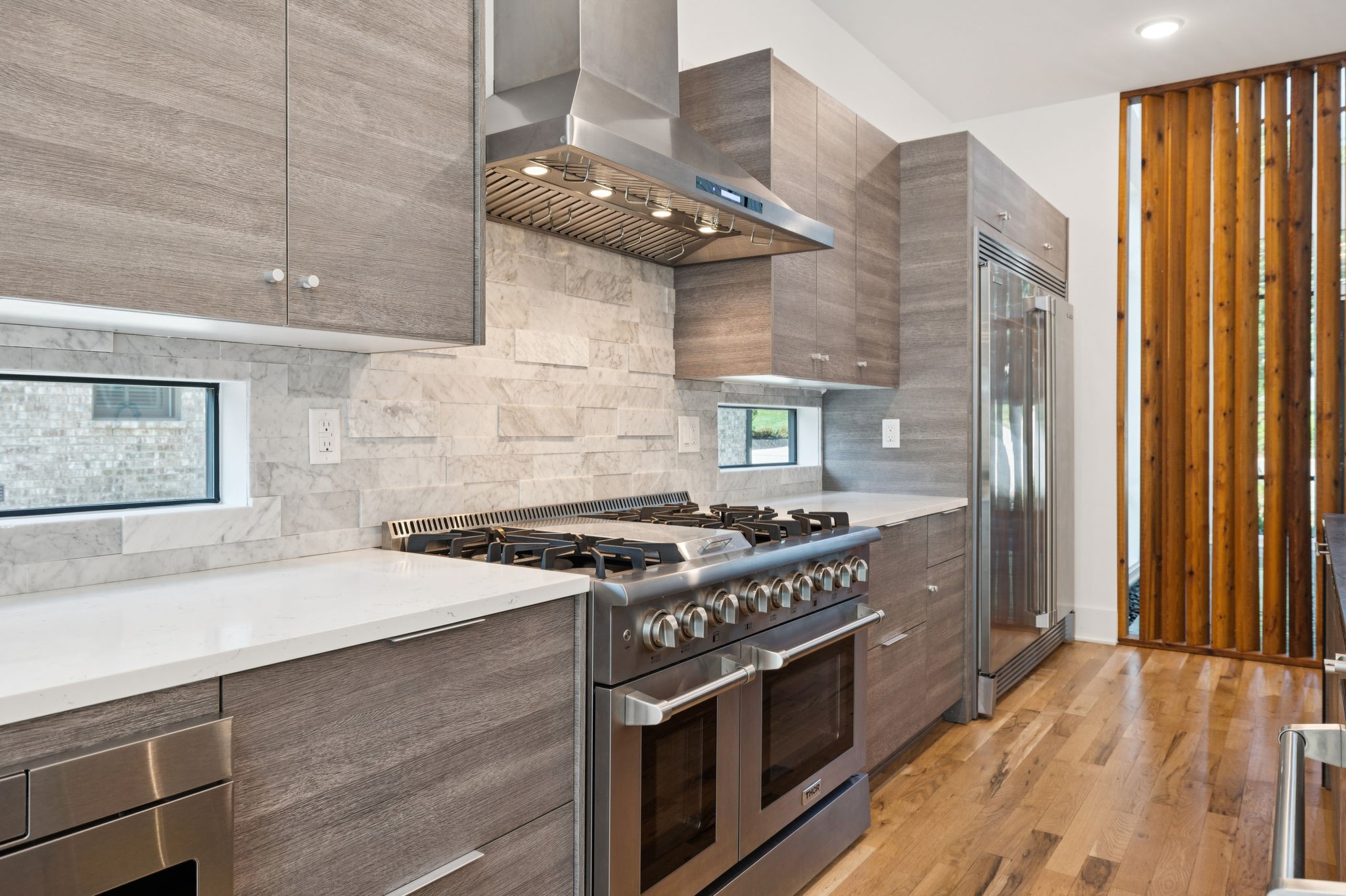 4506B Belmont Park Ter