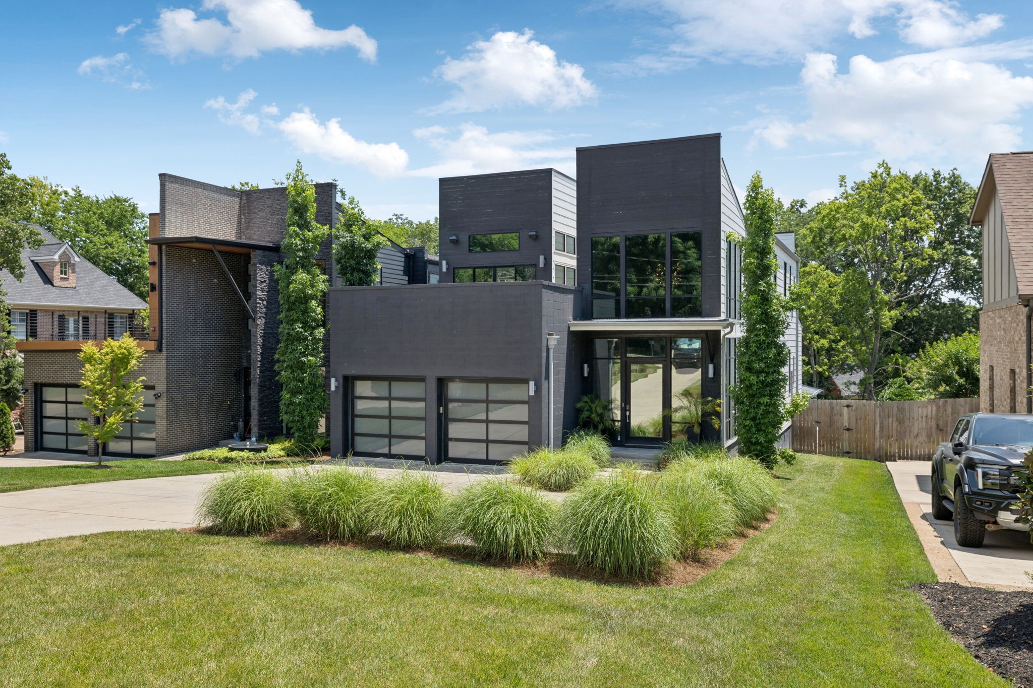 4506B Belmont Park Ter