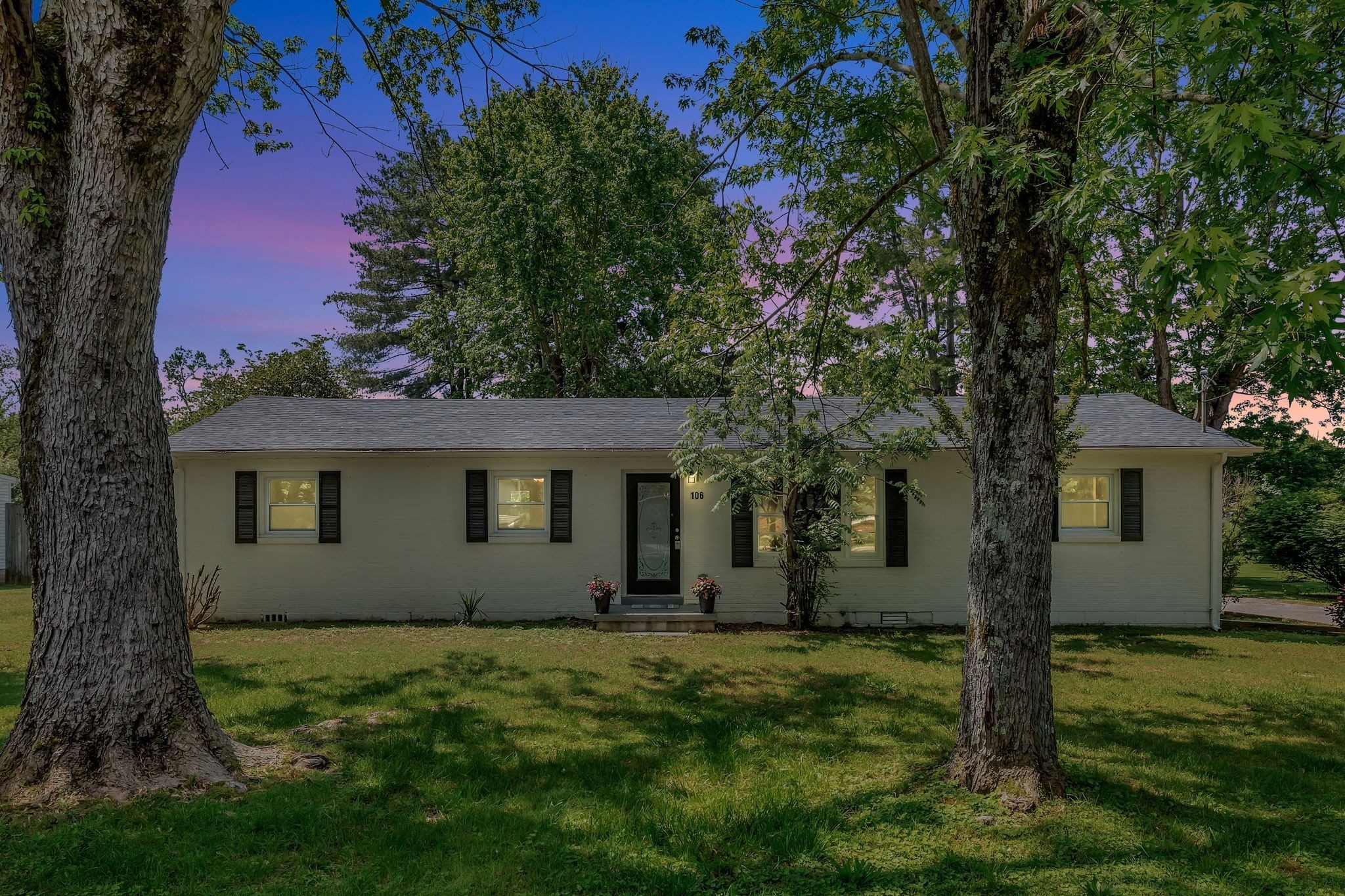 106 Julian St