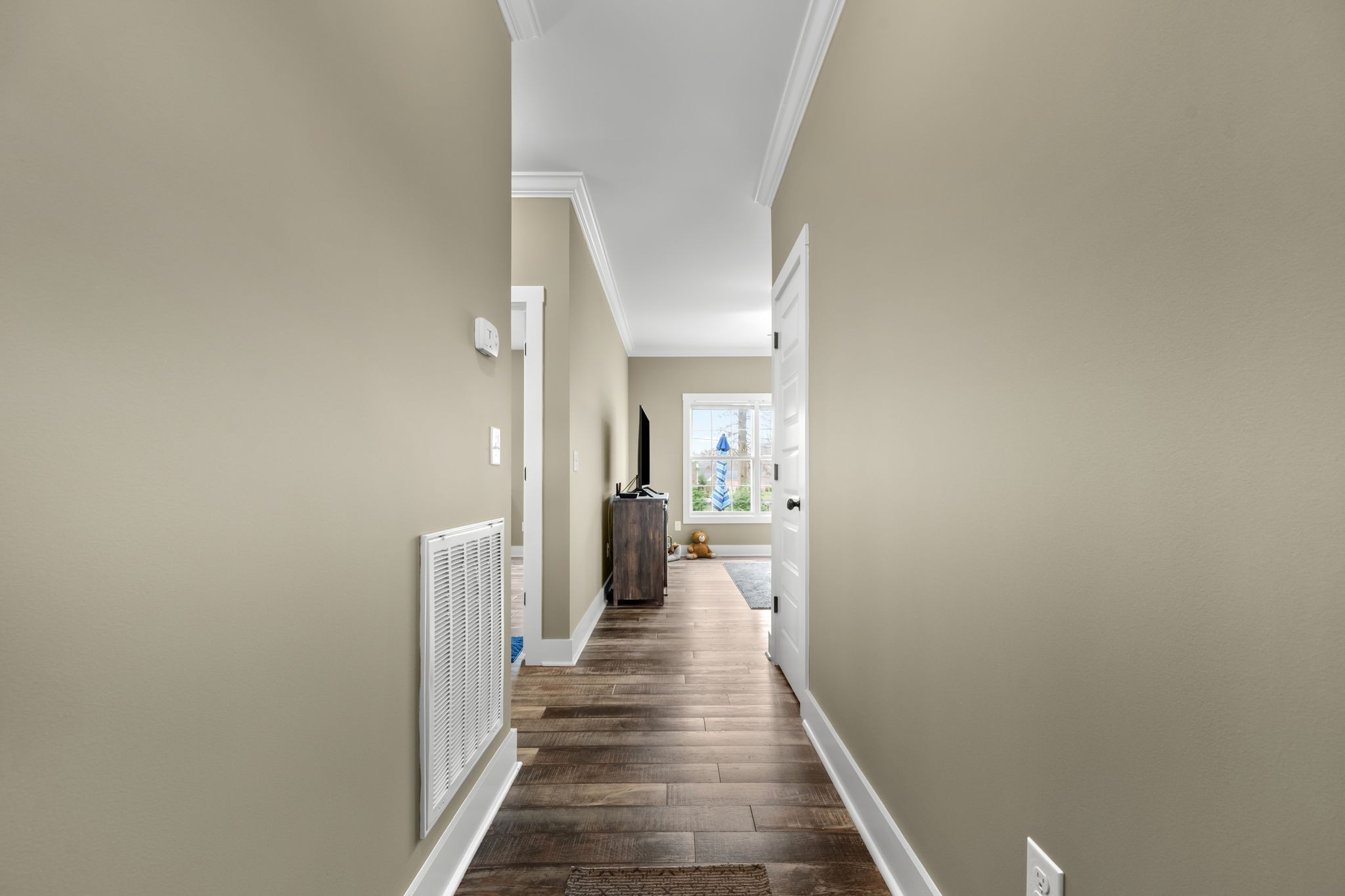 403 TIMBERLANE AVENUE