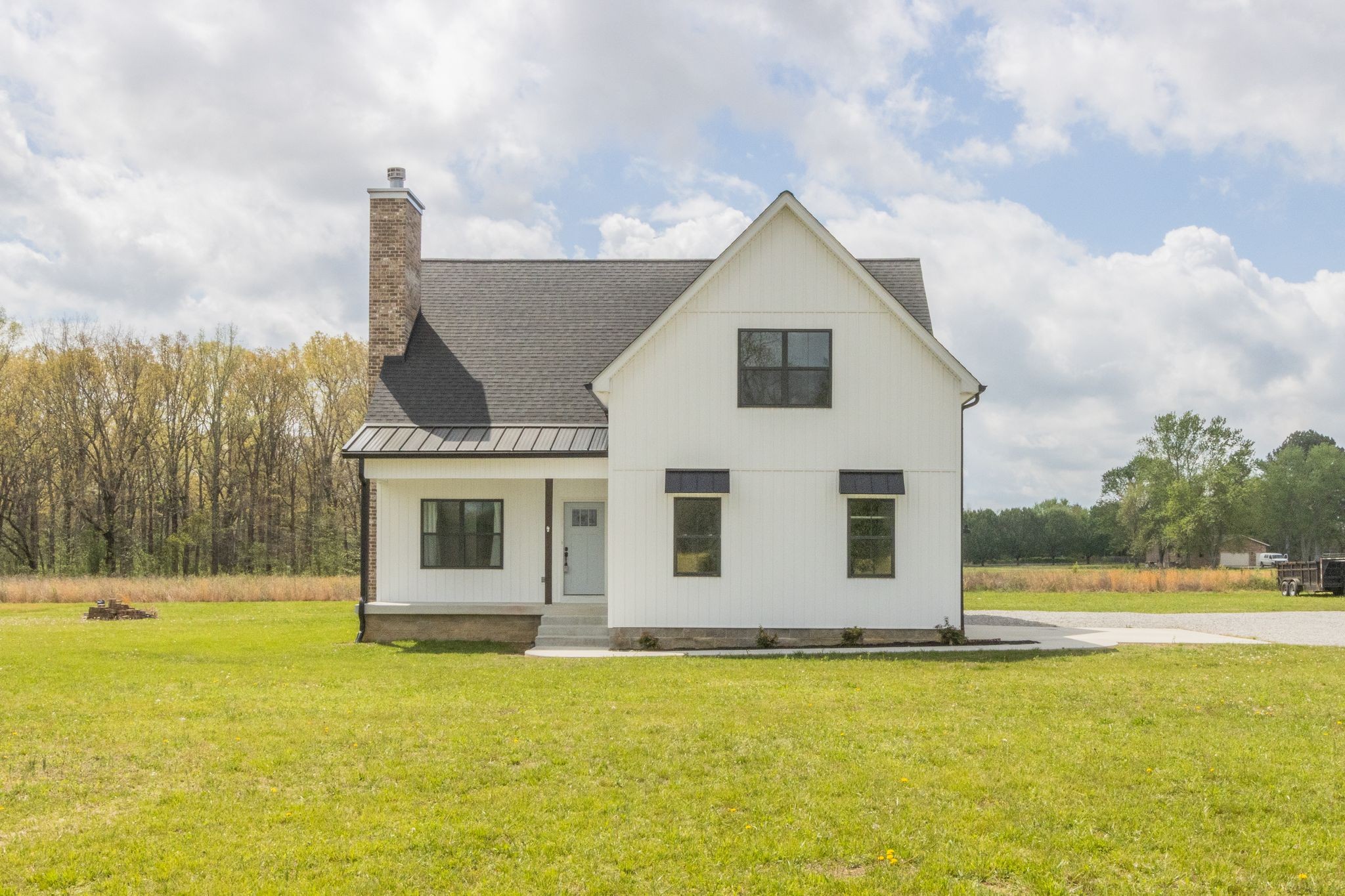 210 Deer Creek Ln