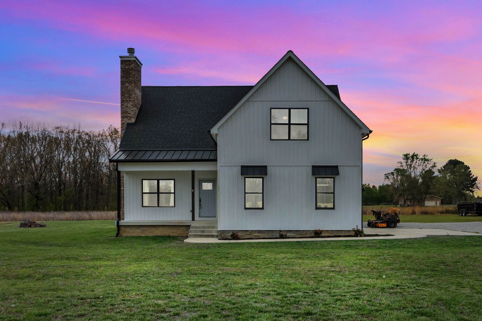 210 Deer Creek Ln