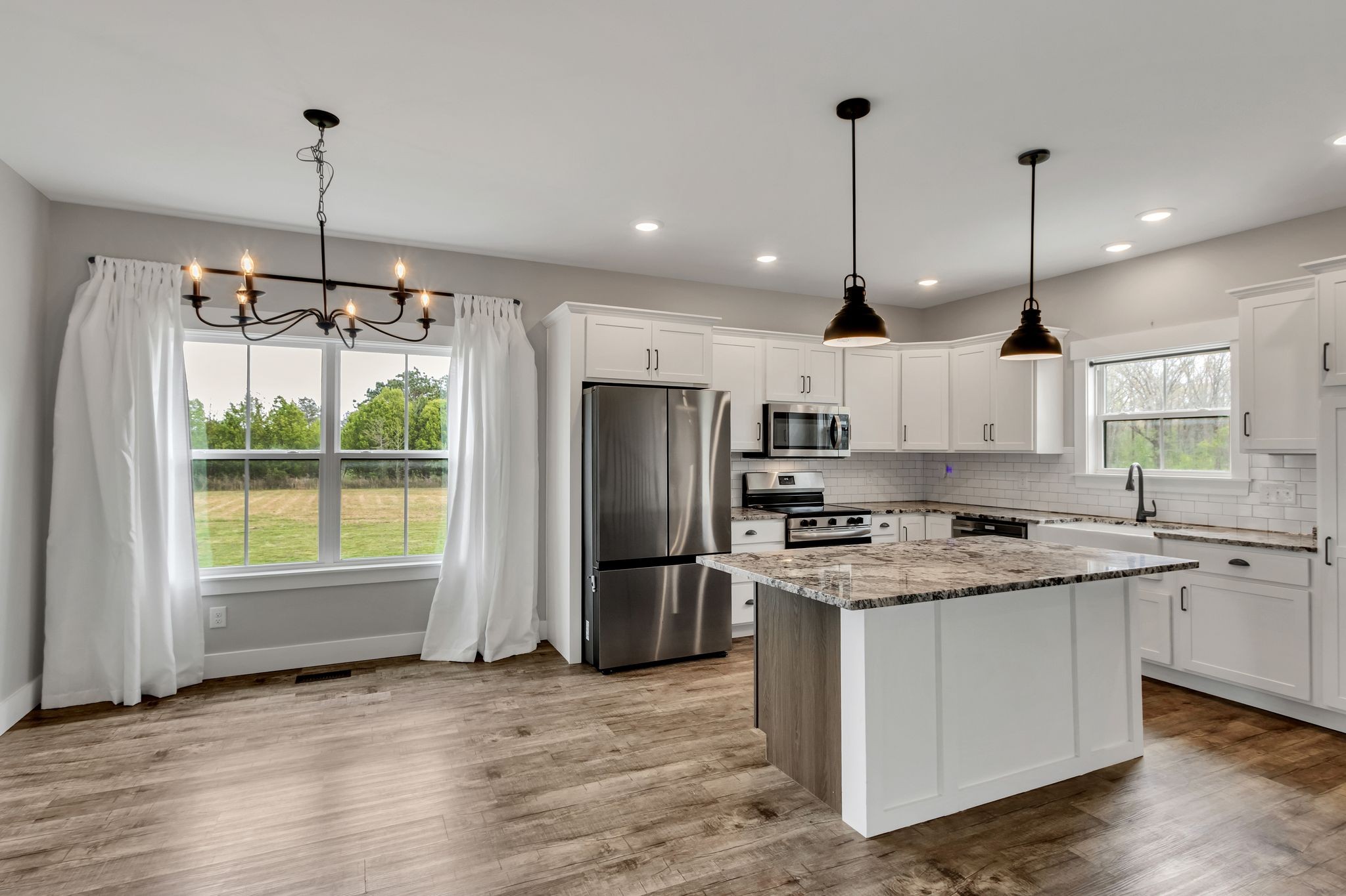 210 Deer Creek Ln