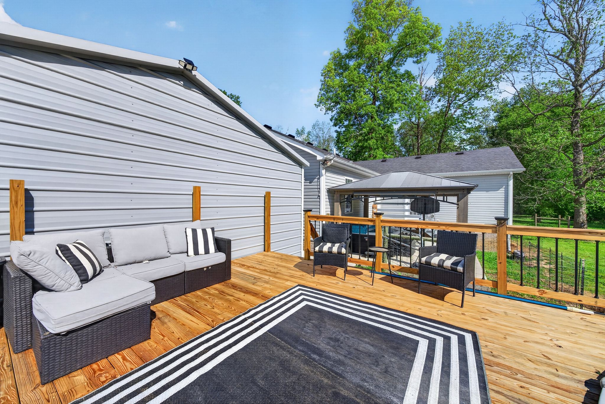 253 Spring Meadows Ln