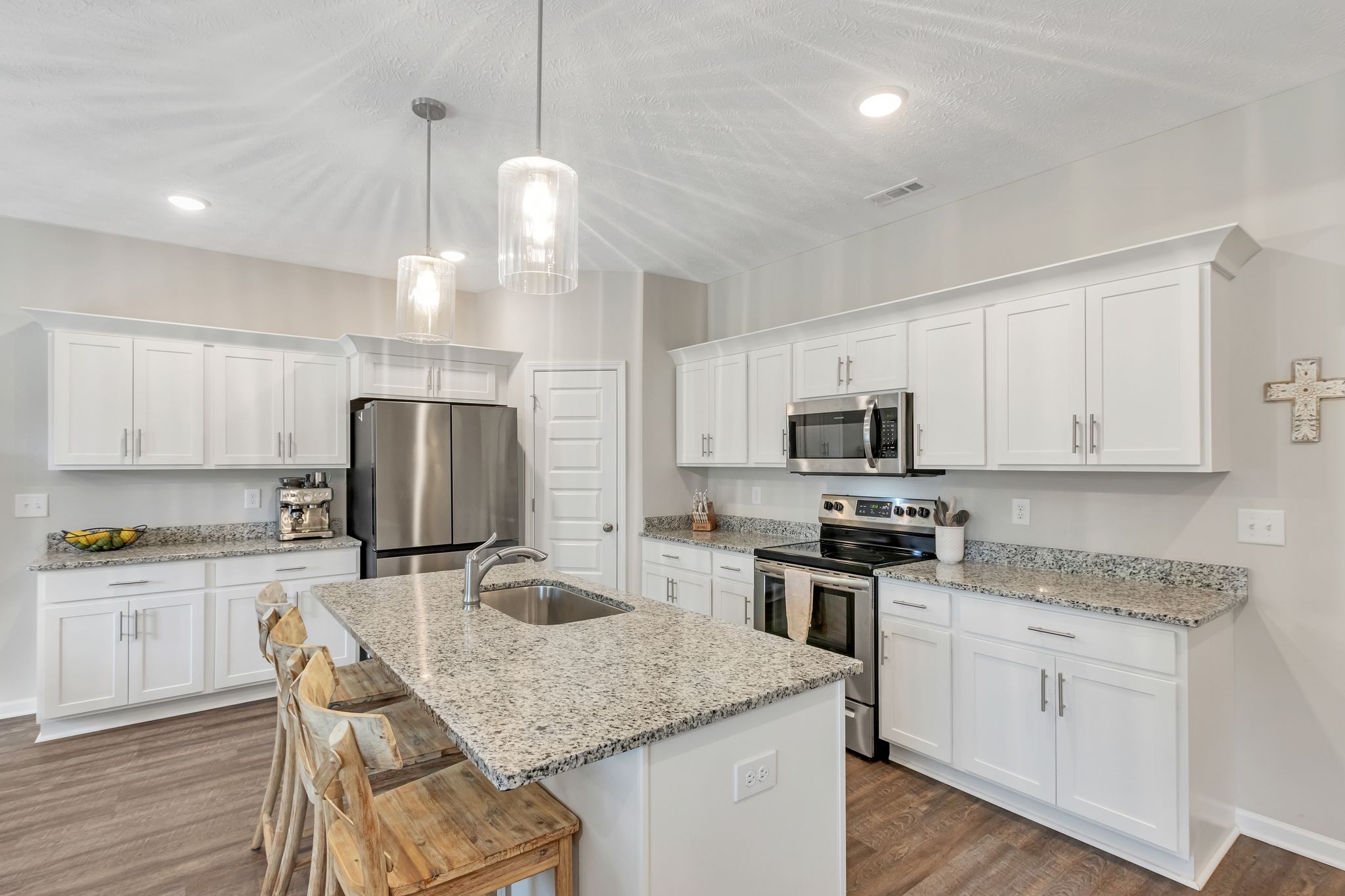 329 Mimosa Dr