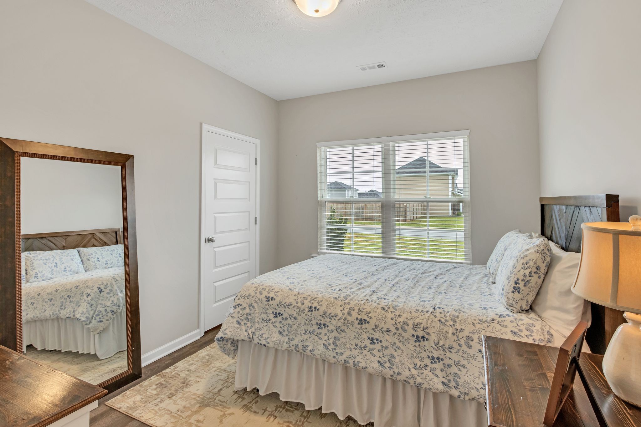 329 Mimosa Dr