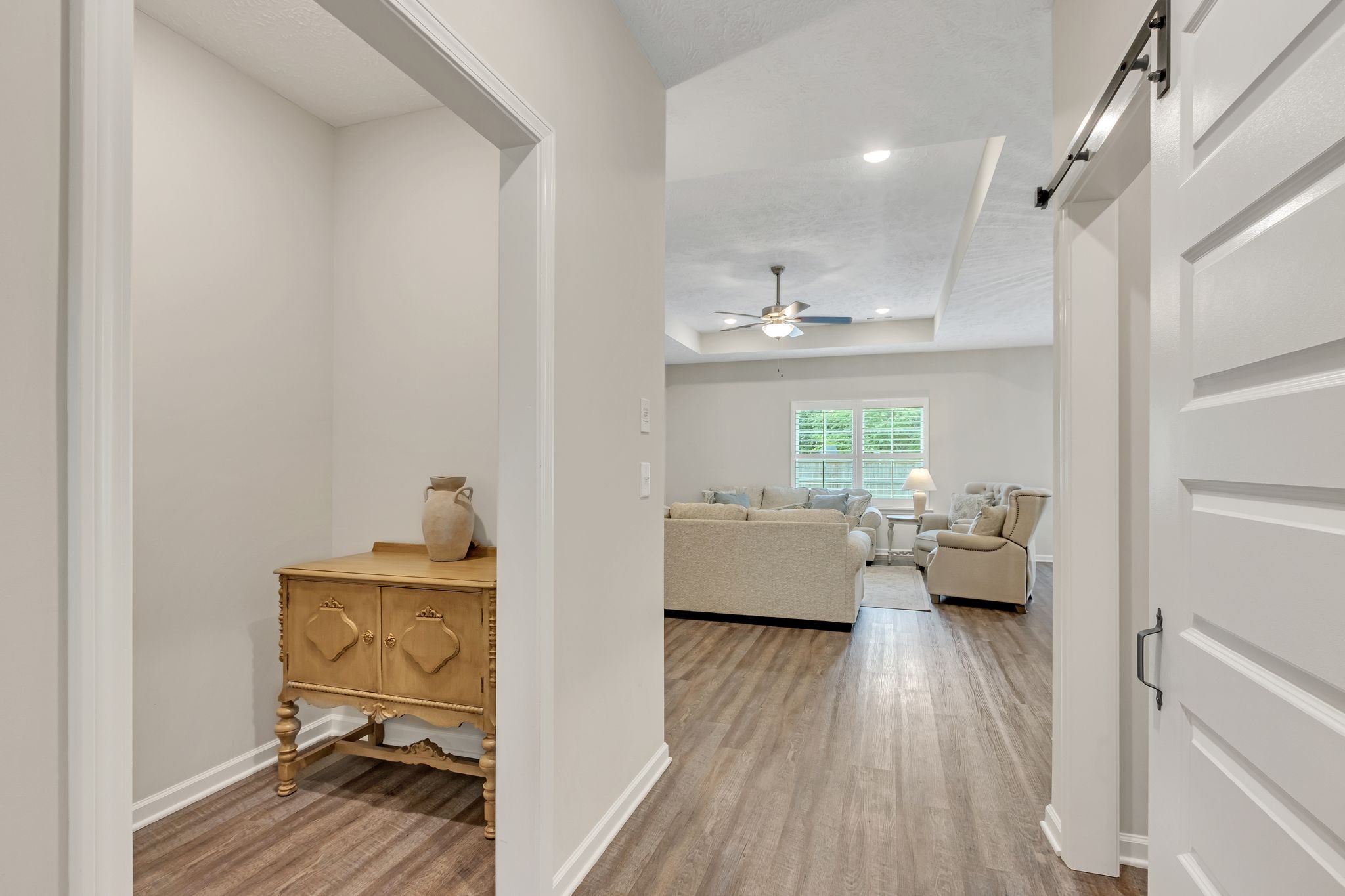 329 Mimosa Dr