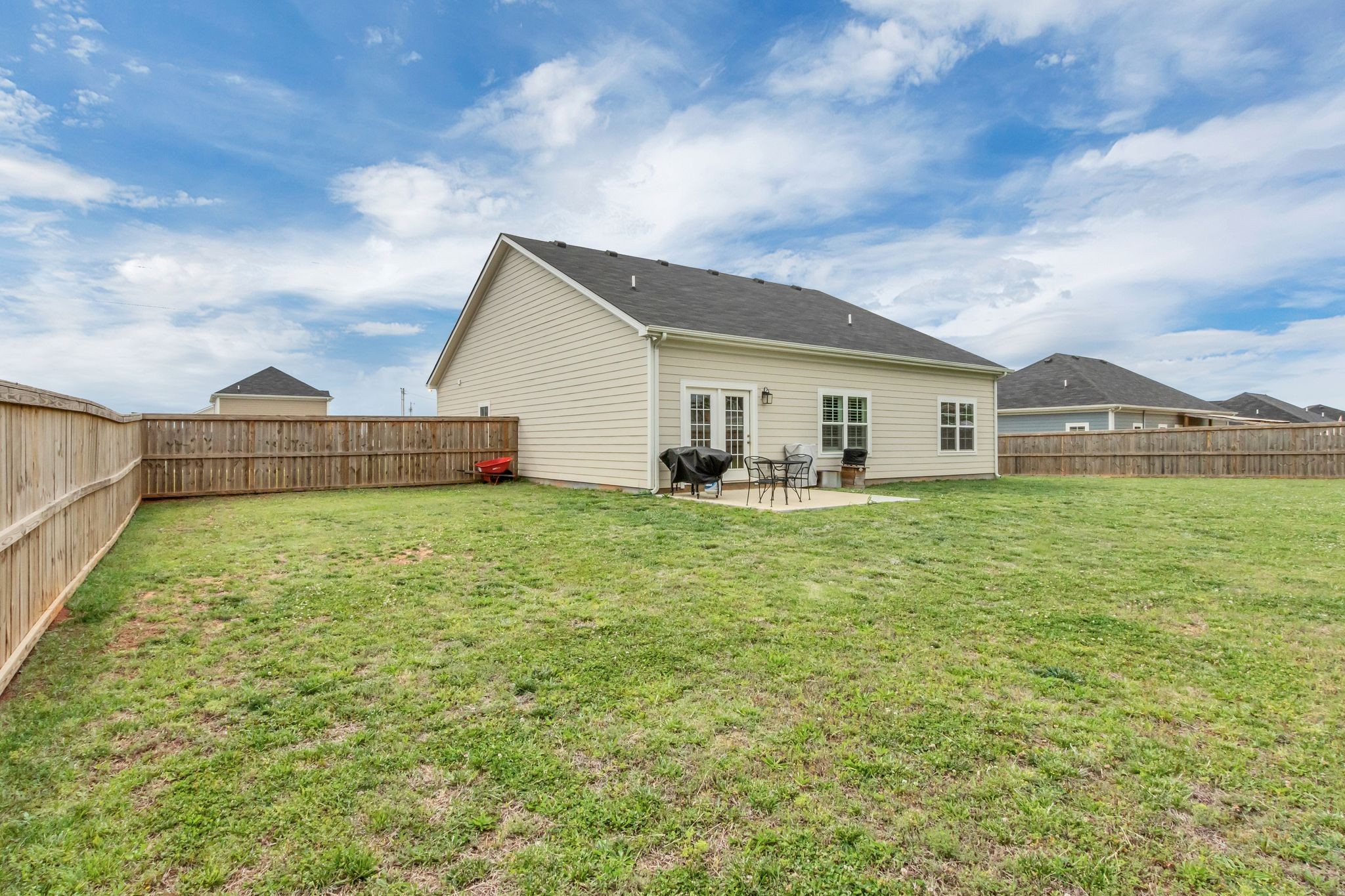 329 Mimosa Dr