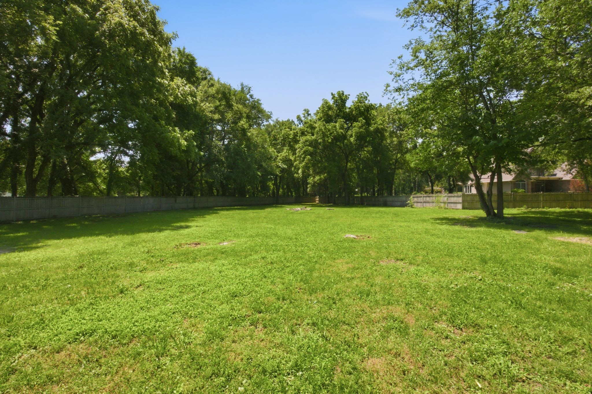 1941 Thompson Rd