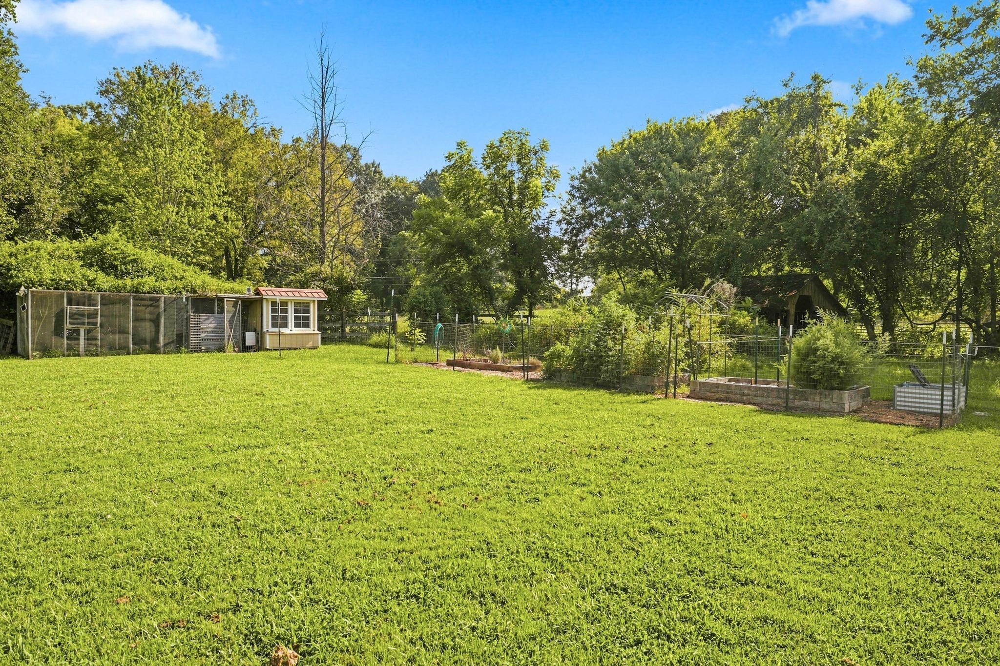 620 Central Valley Rd