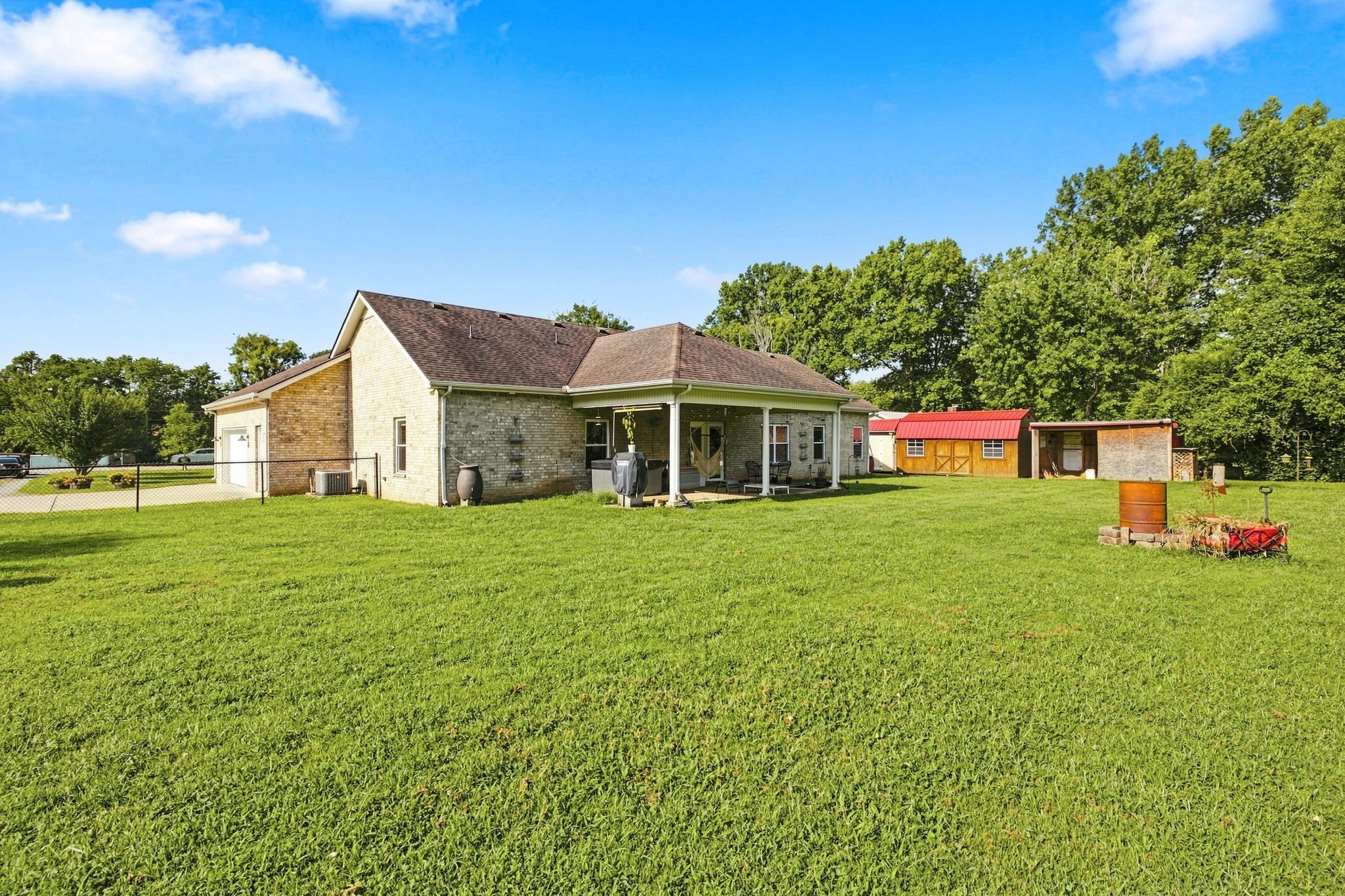 620 Central Valley Rd