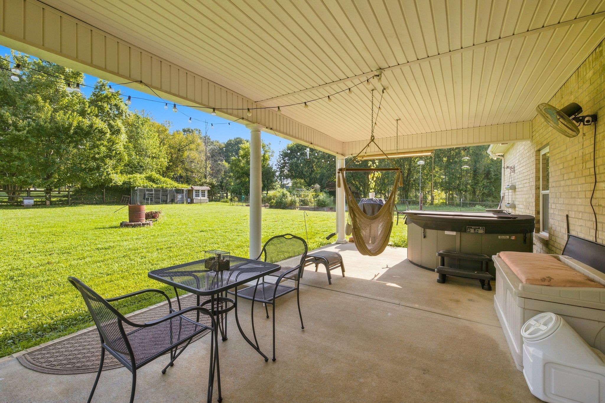 620 Central Valley Rd