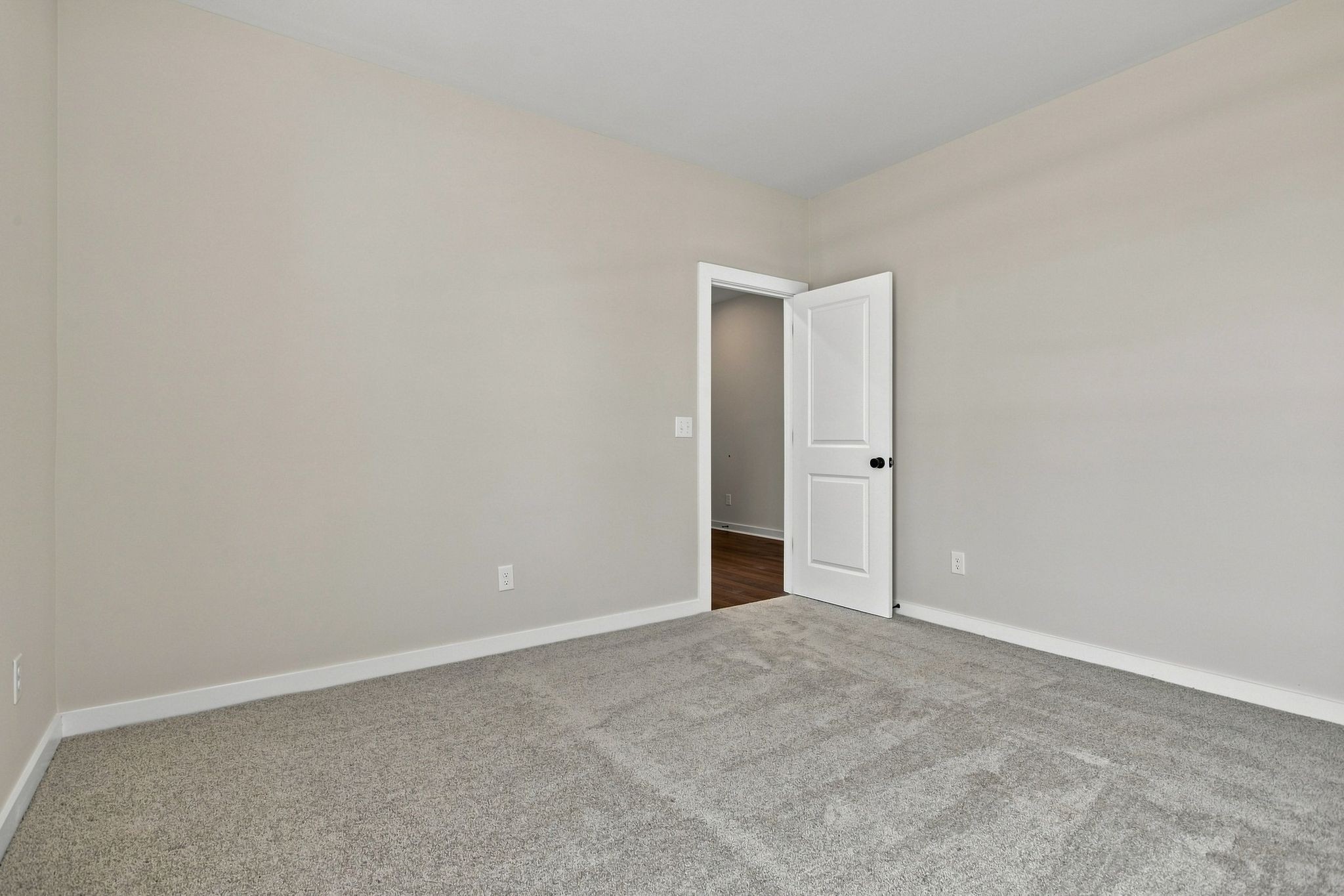 100 Ridgeview Drive