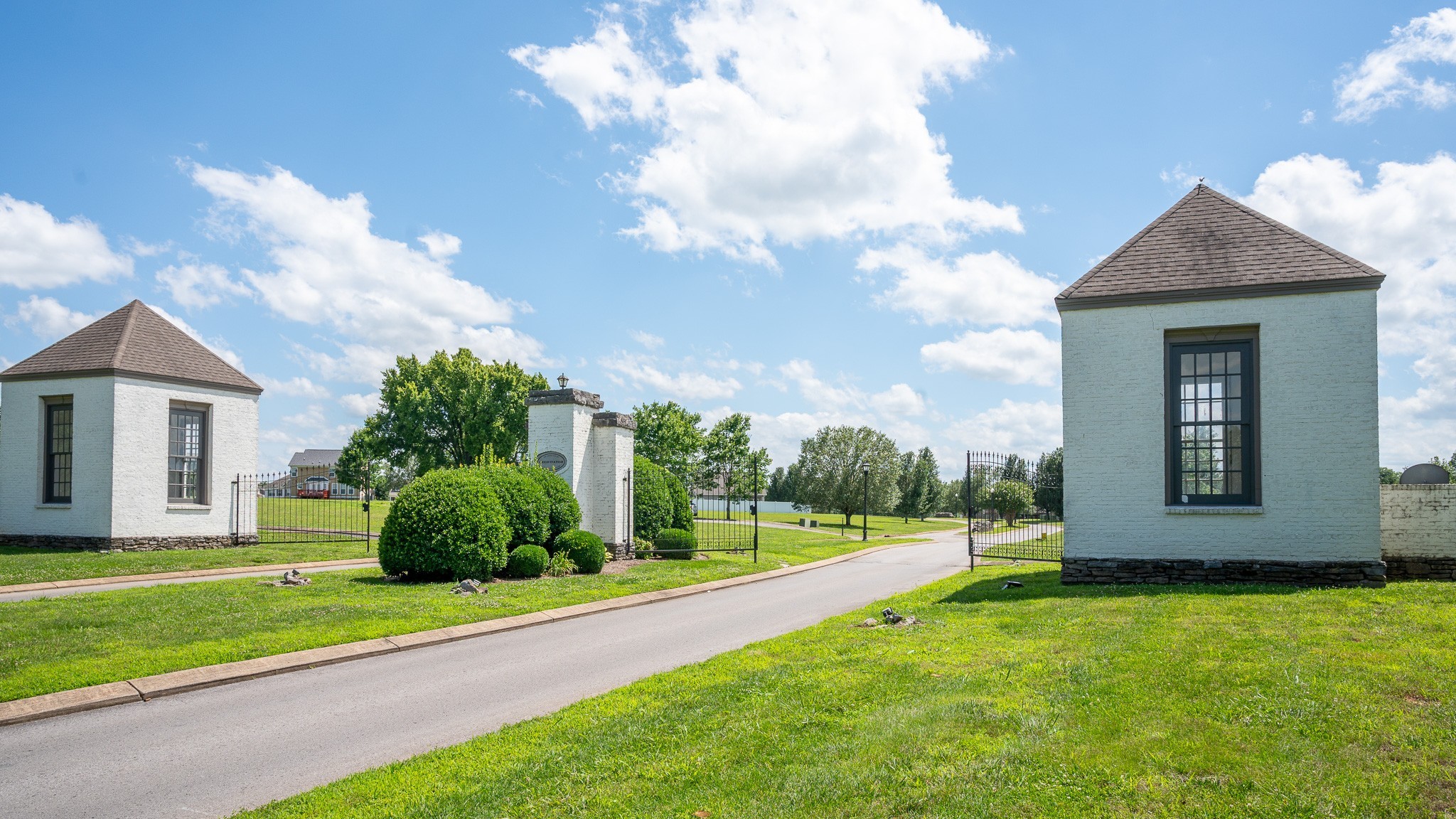 100 Ridgeview Drive