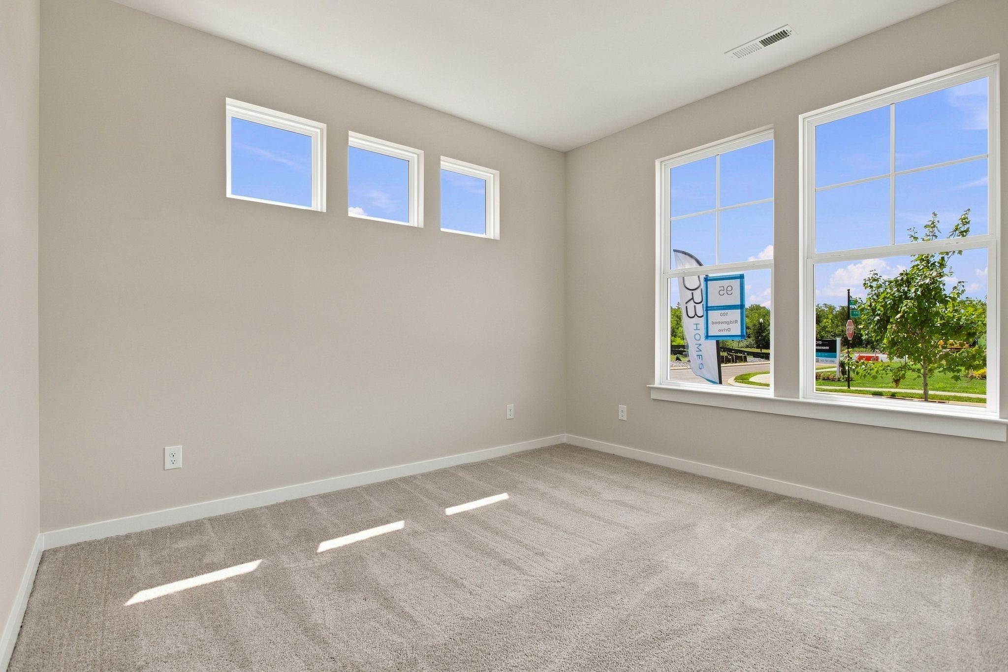 100 Ridgeview Drive